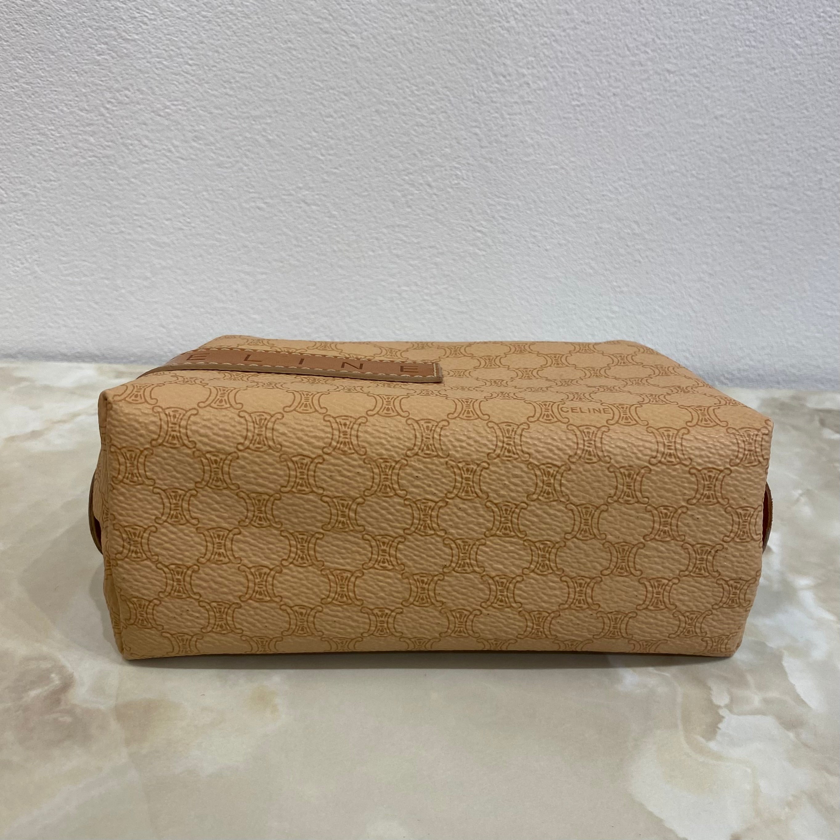 CELINE マカダム ポーチ