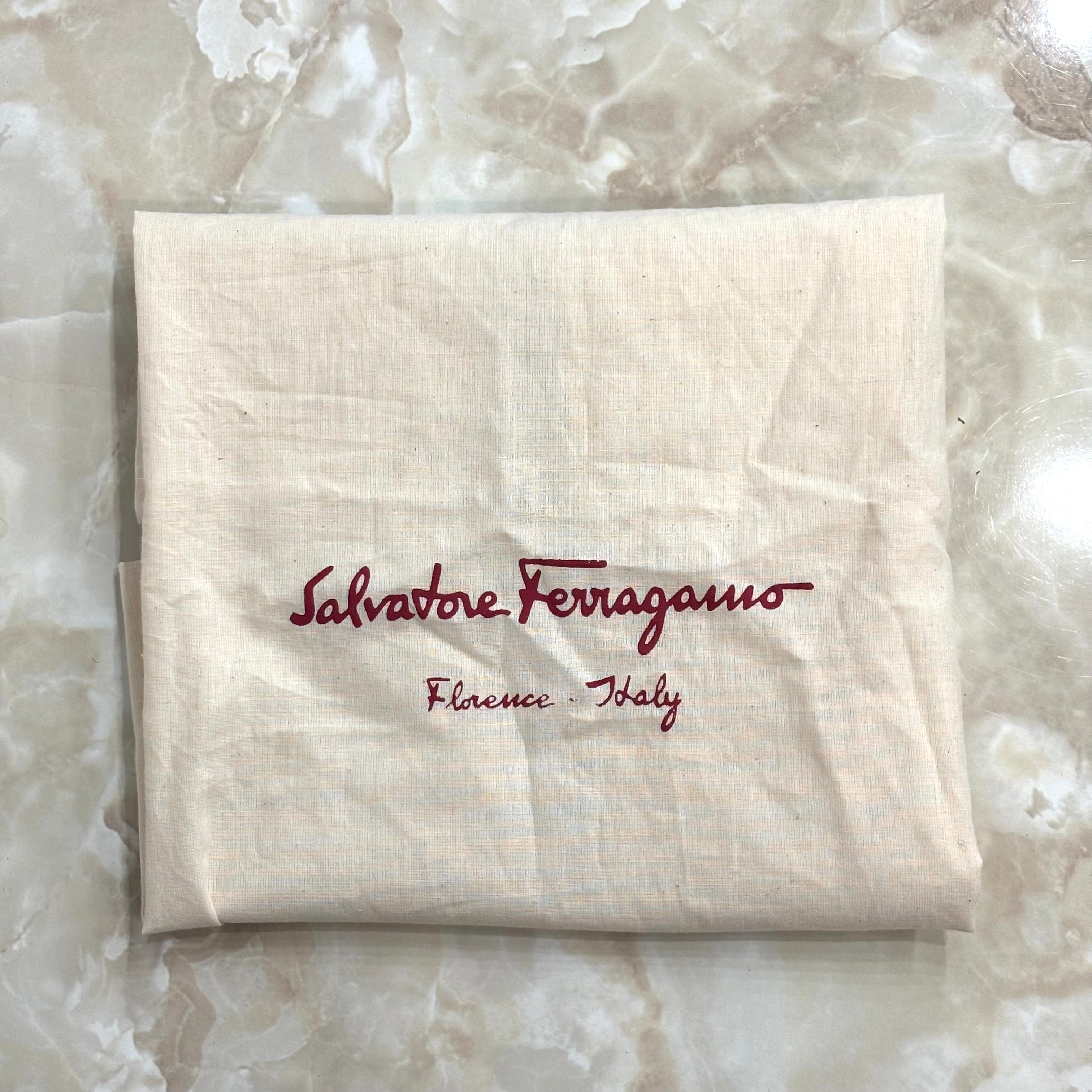 Feraggamo 2WAYバッグ