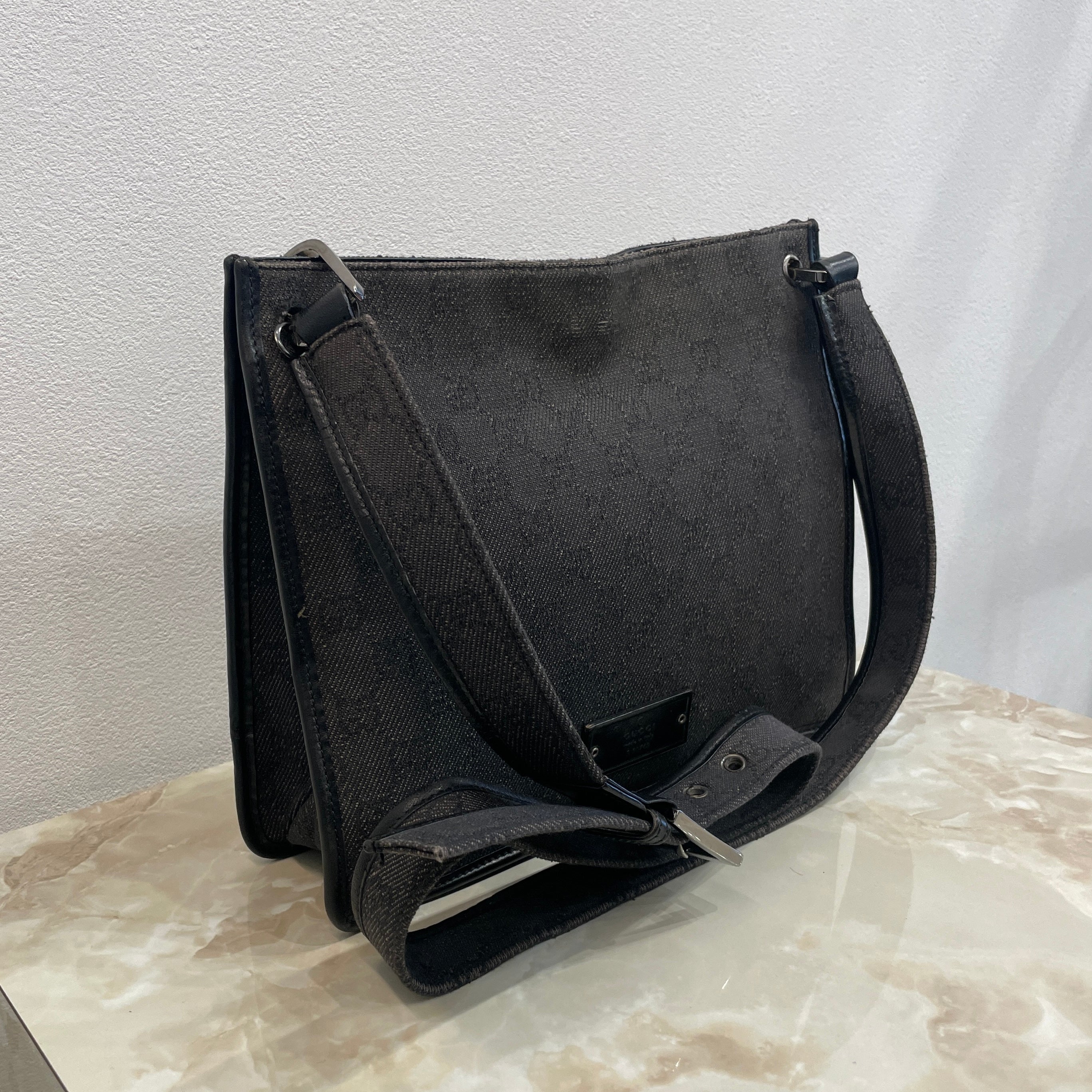 GUCCI ショルダーバッグ