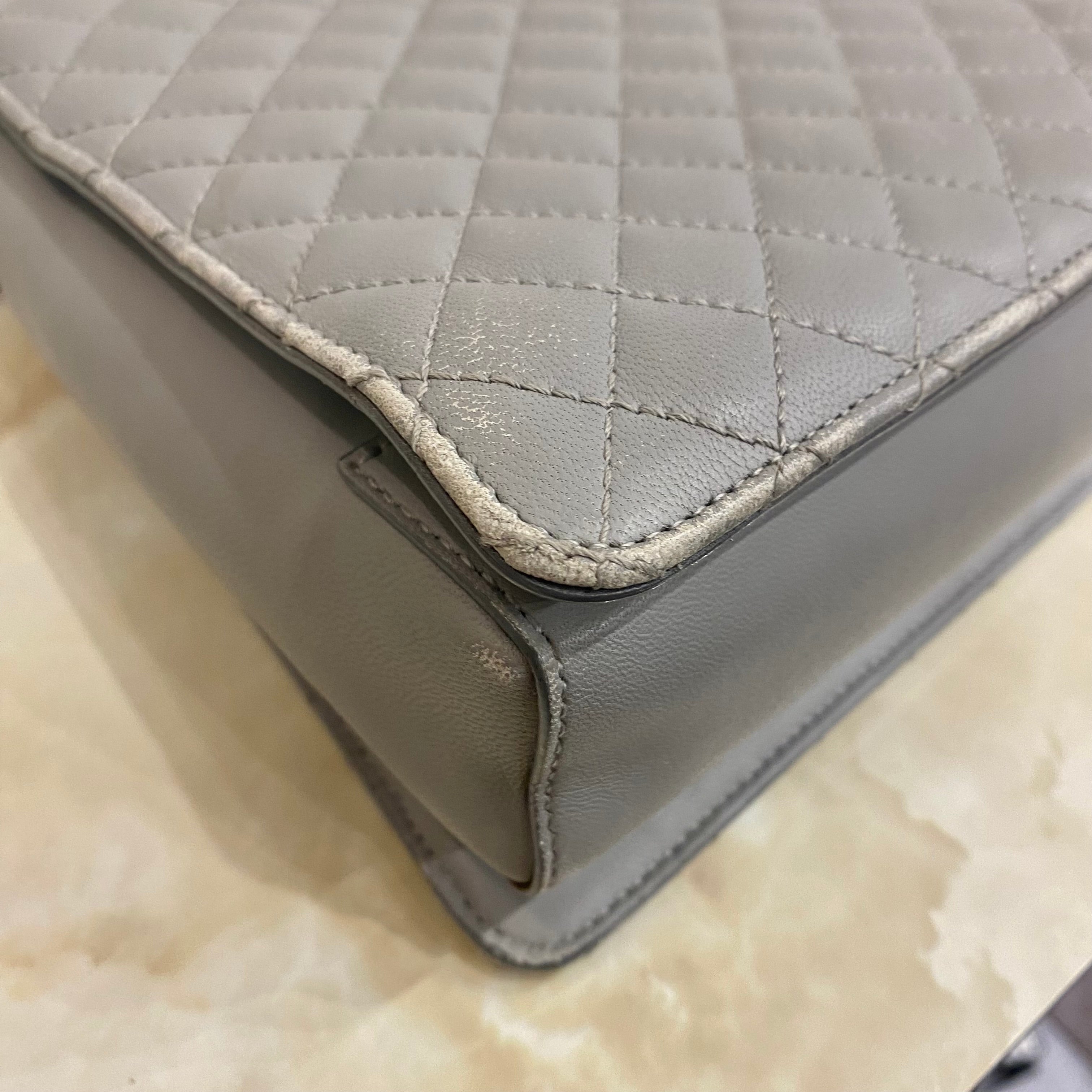 Salvatore Ferragamo 2wayショルダーバッグ