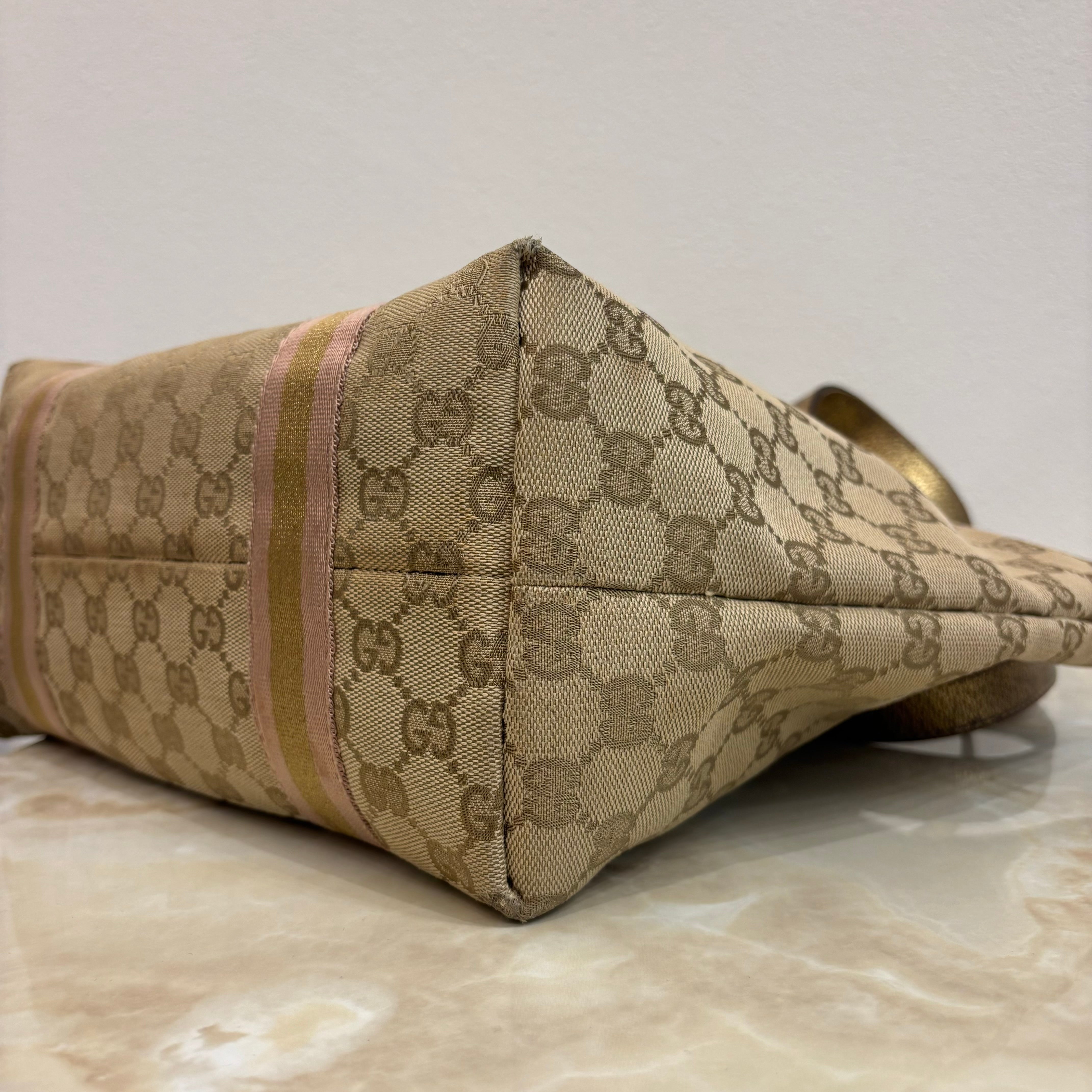 GUCCI GGキャンバス トートバッグ