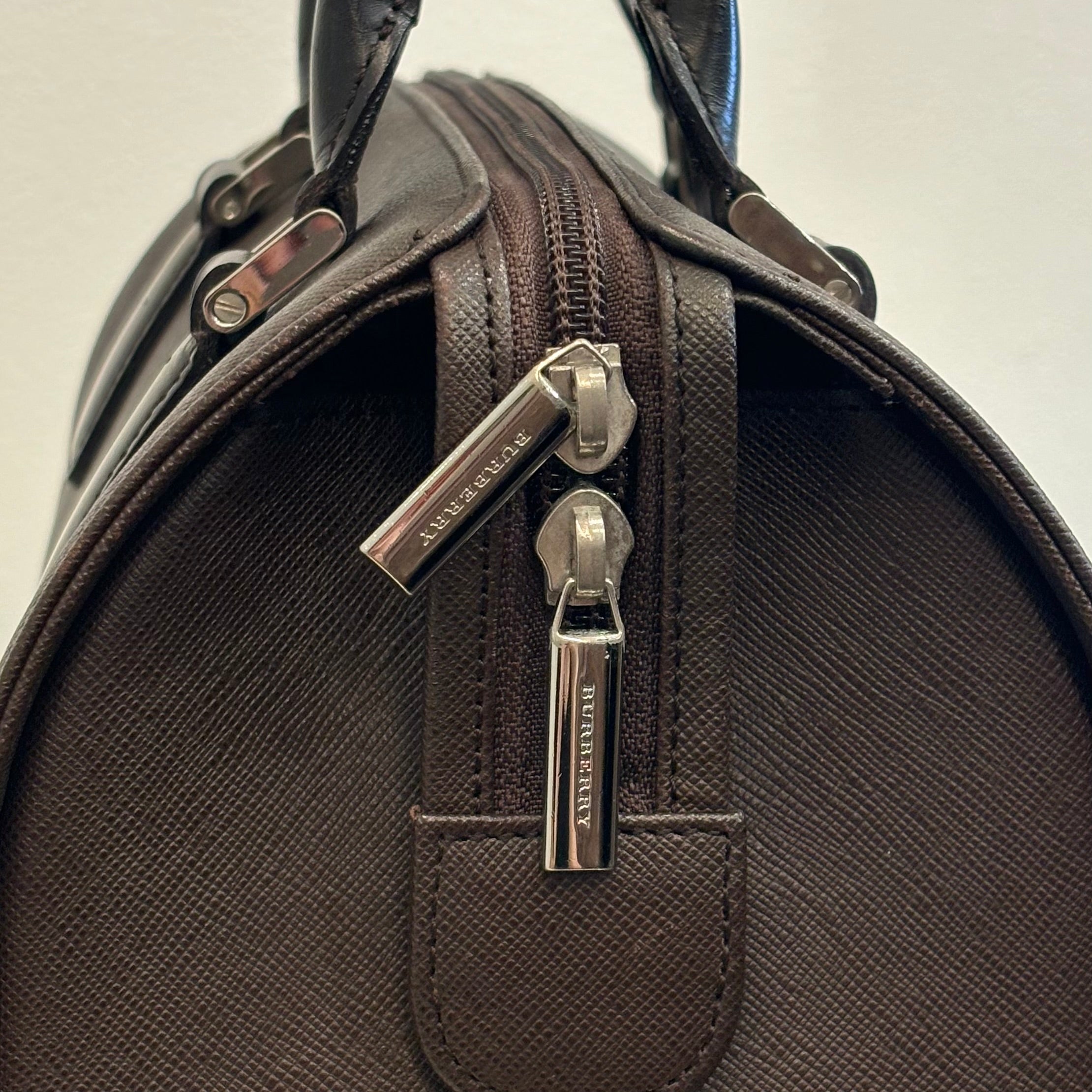 Burberry ハンドバッグ