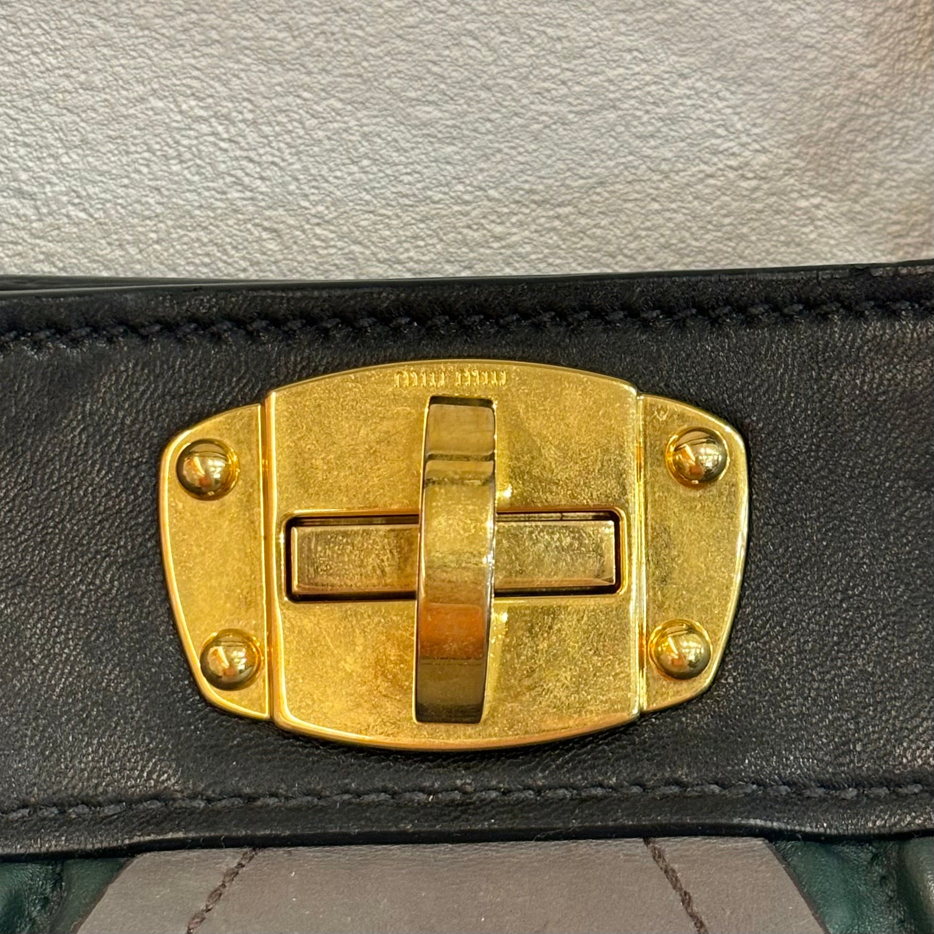 MIUMIU 2wayショルダーバッグ