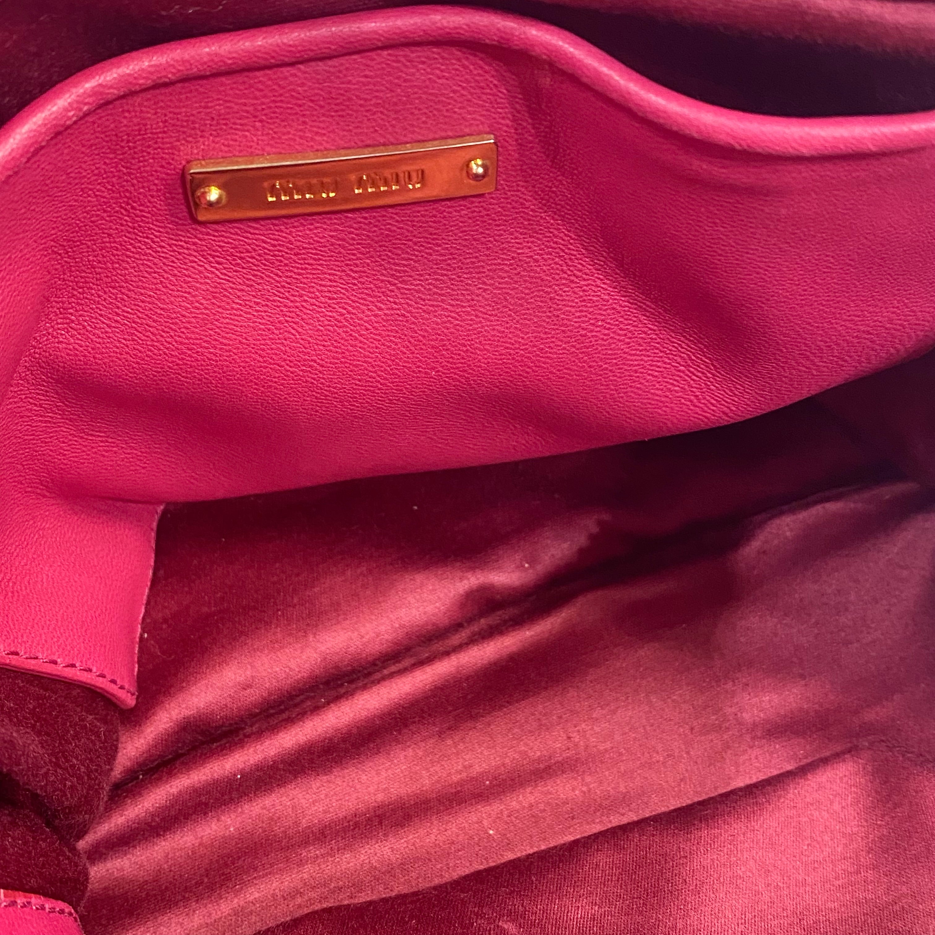 MIU MIU ハンドバッグ