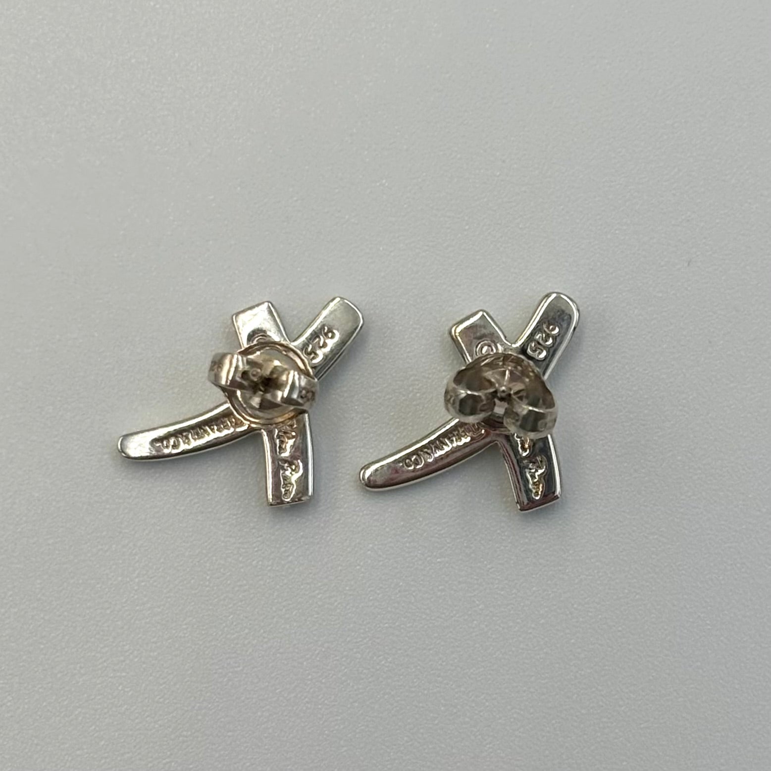 Tiffany&Co. キス ピアス