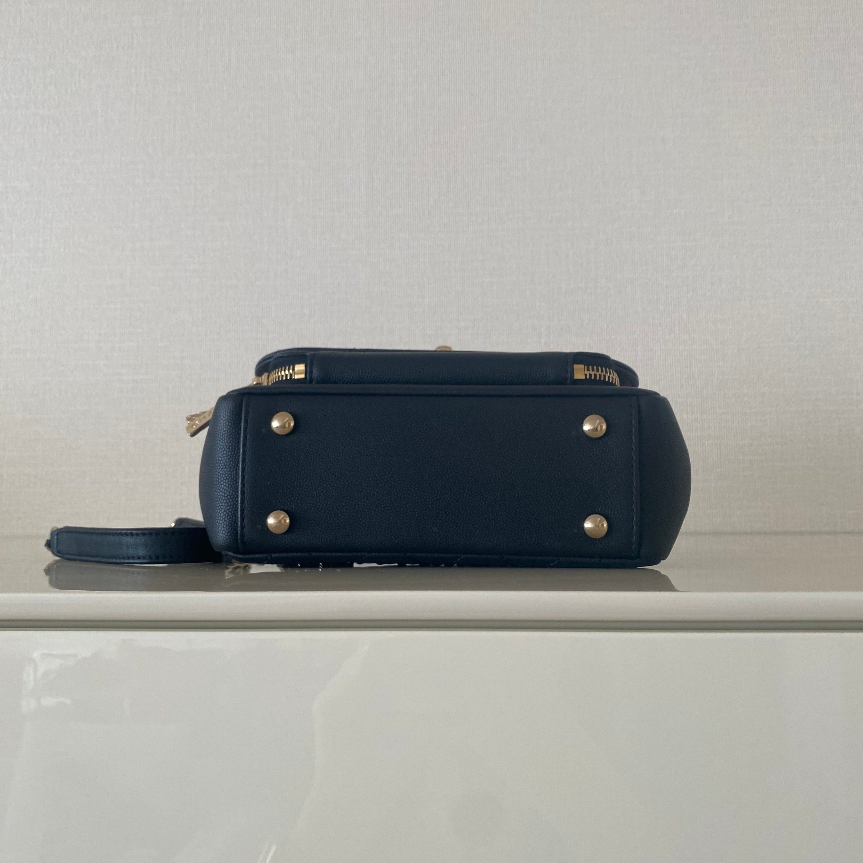 CHANEL マトラッセ キャビアスキン2wayショルダーバッグ