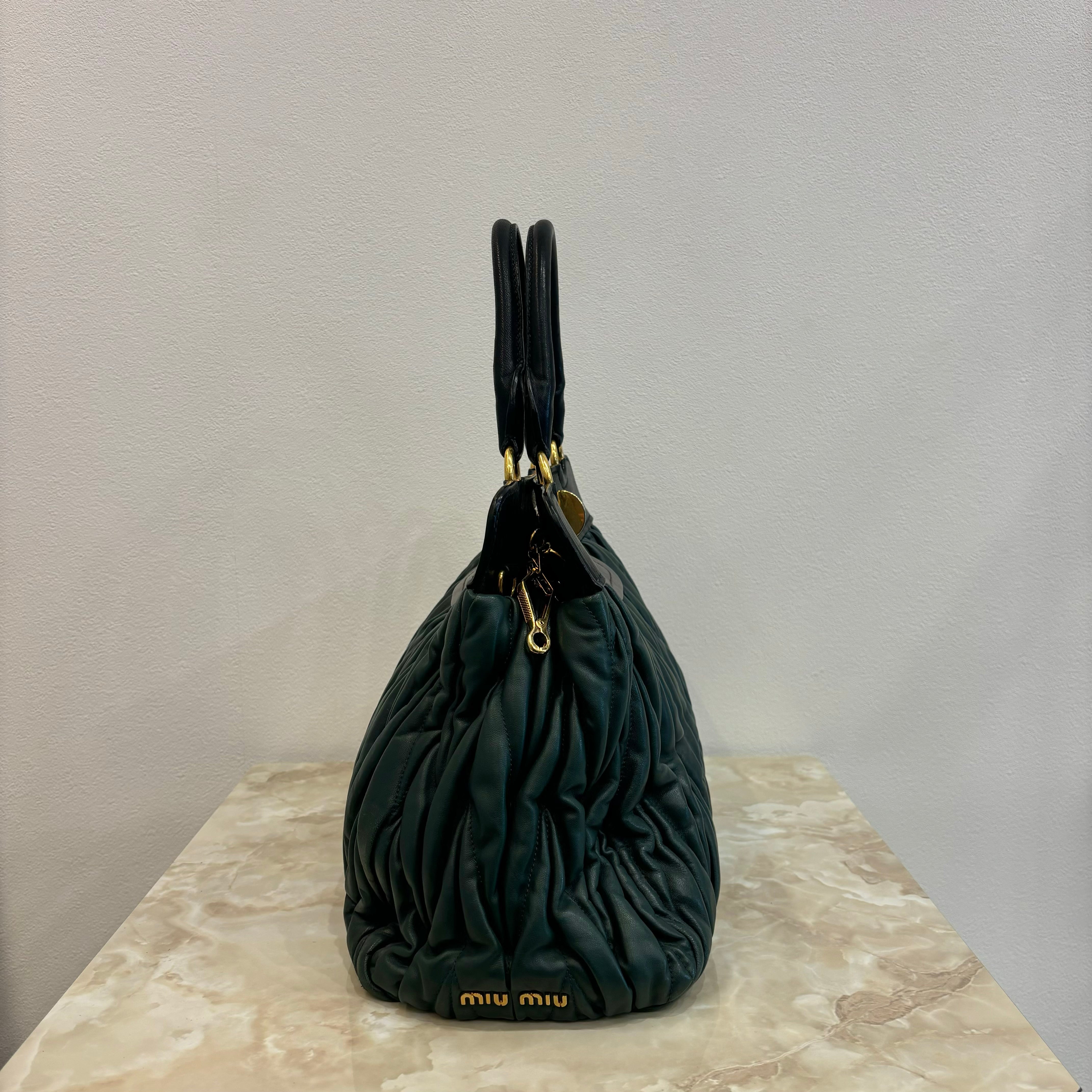 MIUMIU 2wayショルダーバッグ