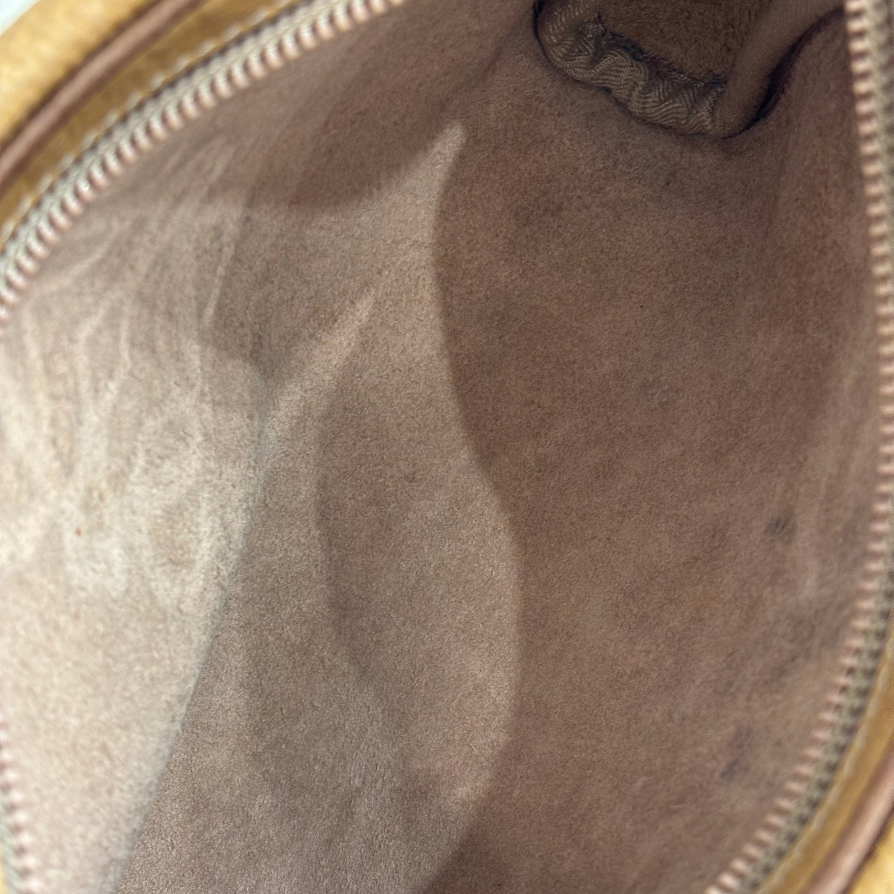 LOEWE ショルダーバッグ