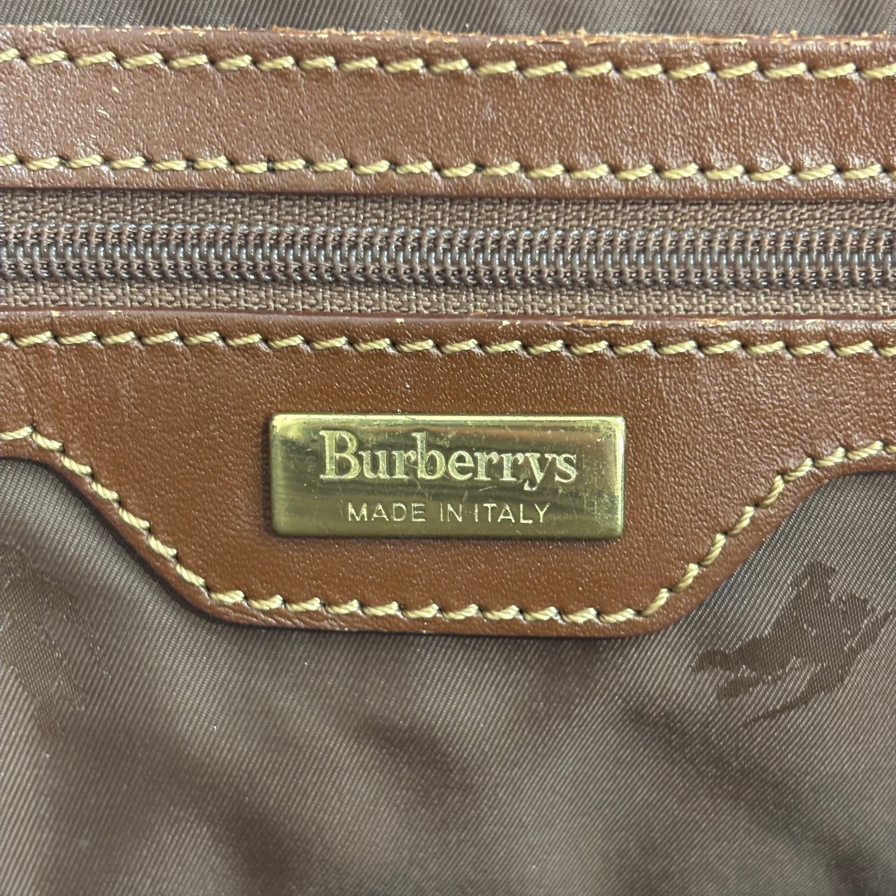 Burberry 2WAYバッグ