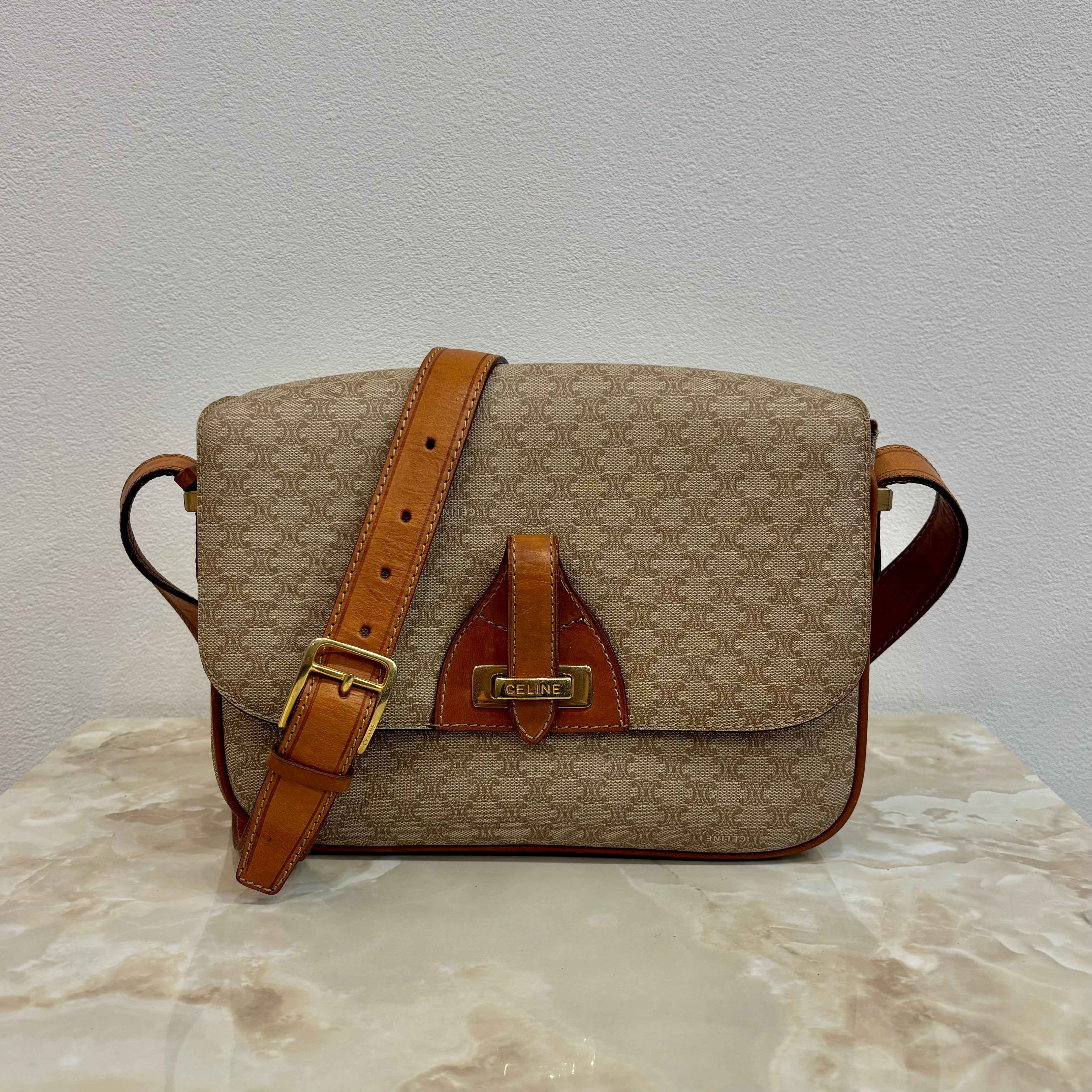 CELINE マカダム ショルダーバッグ