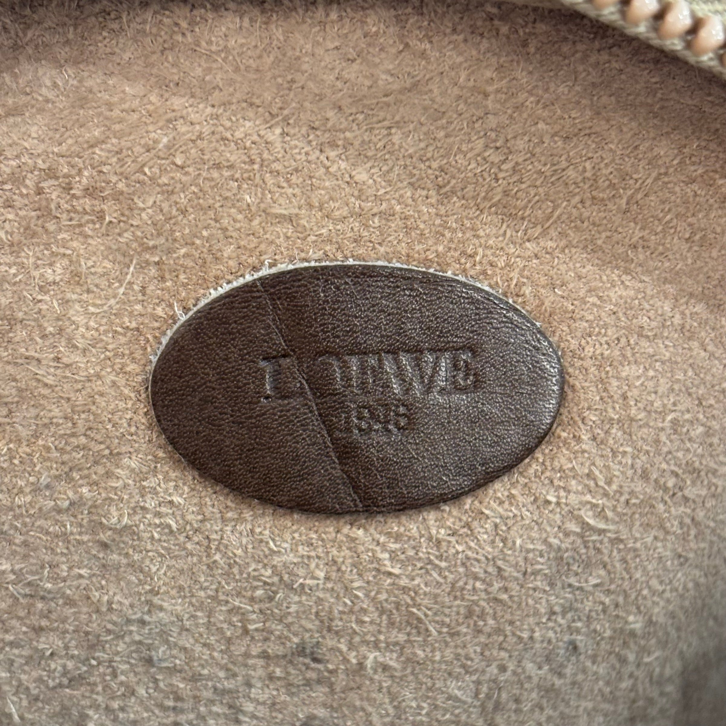 LOEWE ショルダーバッグ