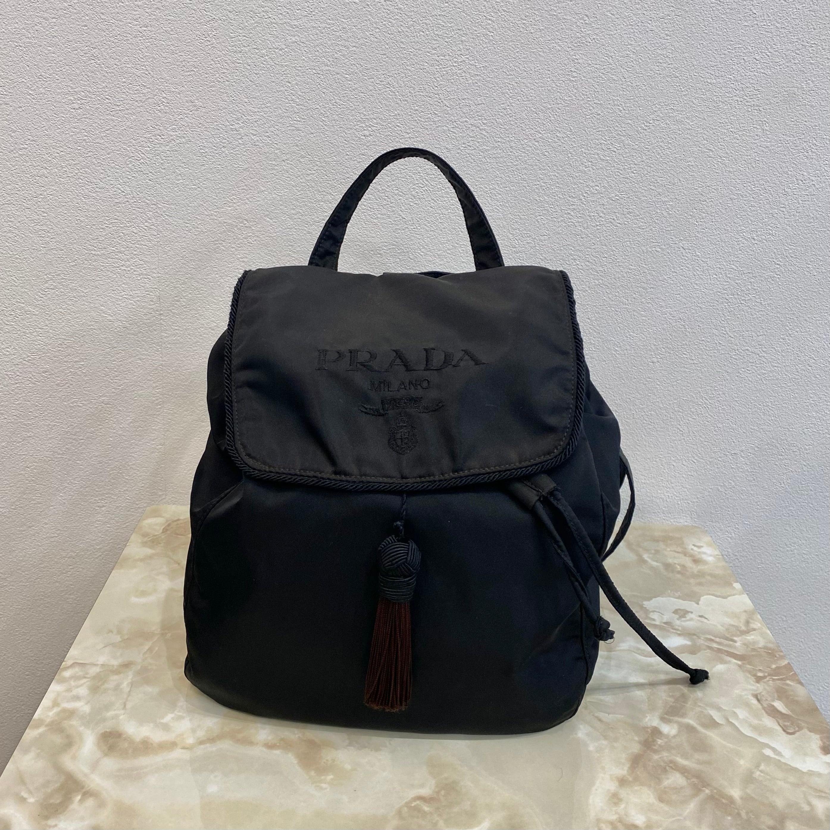 PRADA テスート ミニリュックサック