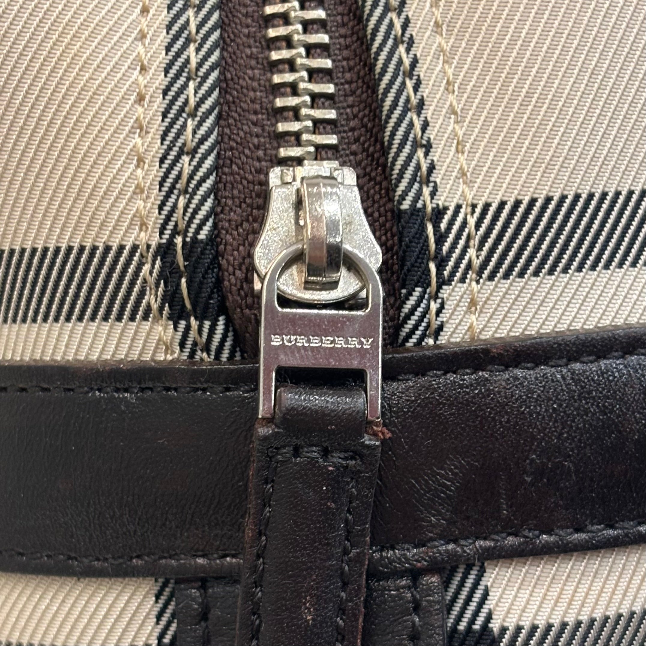 Burberry ハンドバッグ