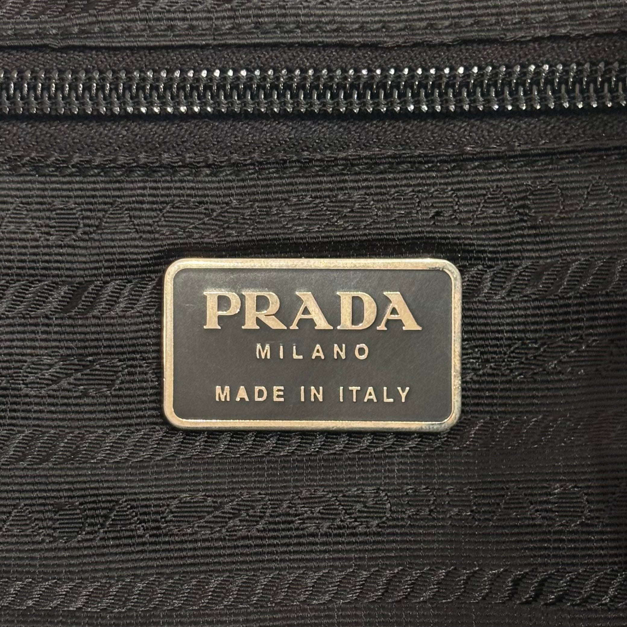 PRADA テスート リュック