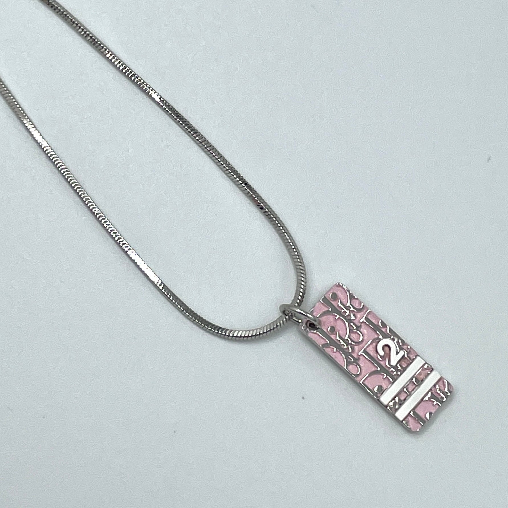 Dior トロッター ネックレス