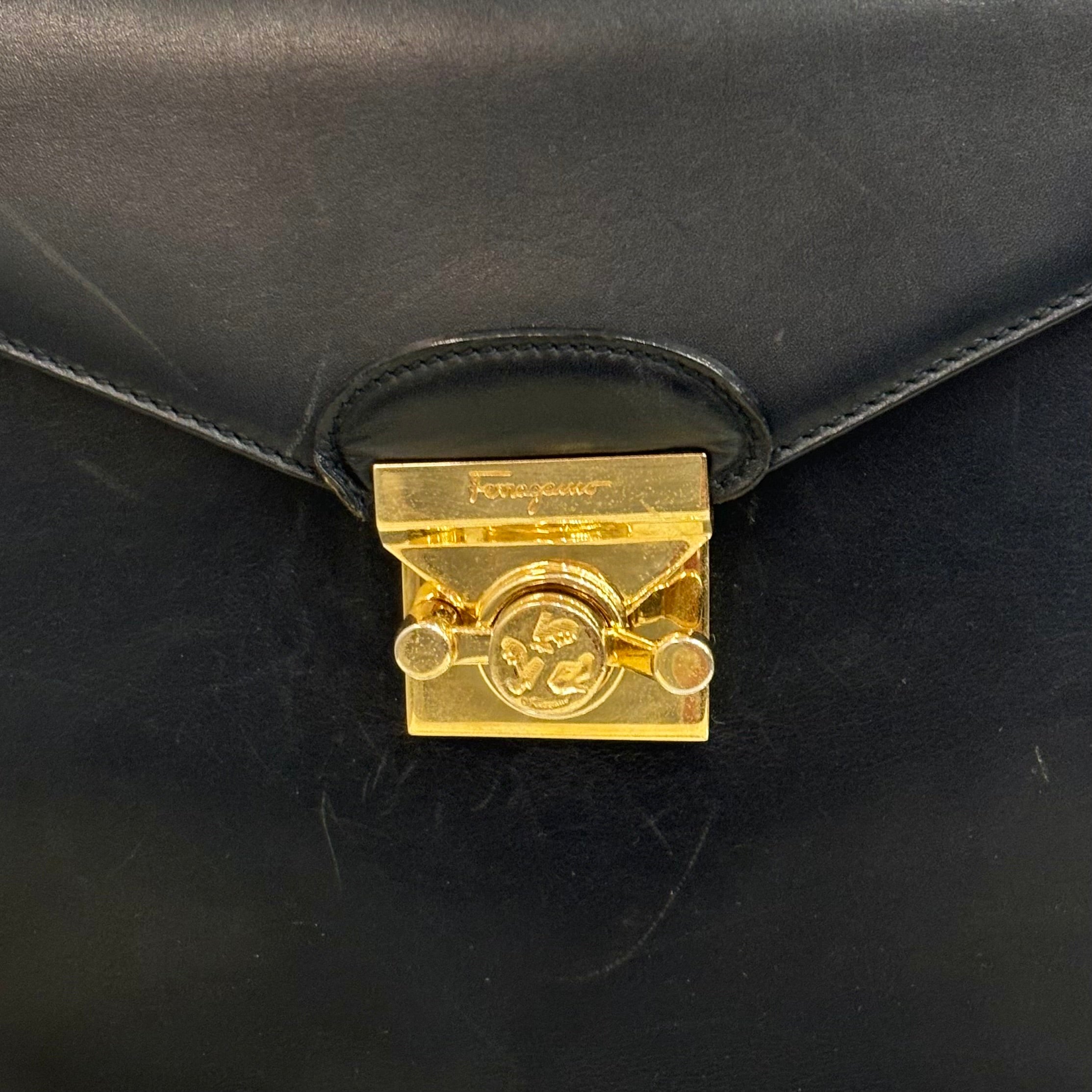 Salvatore Ferragamo 2wayショルダーバッグ