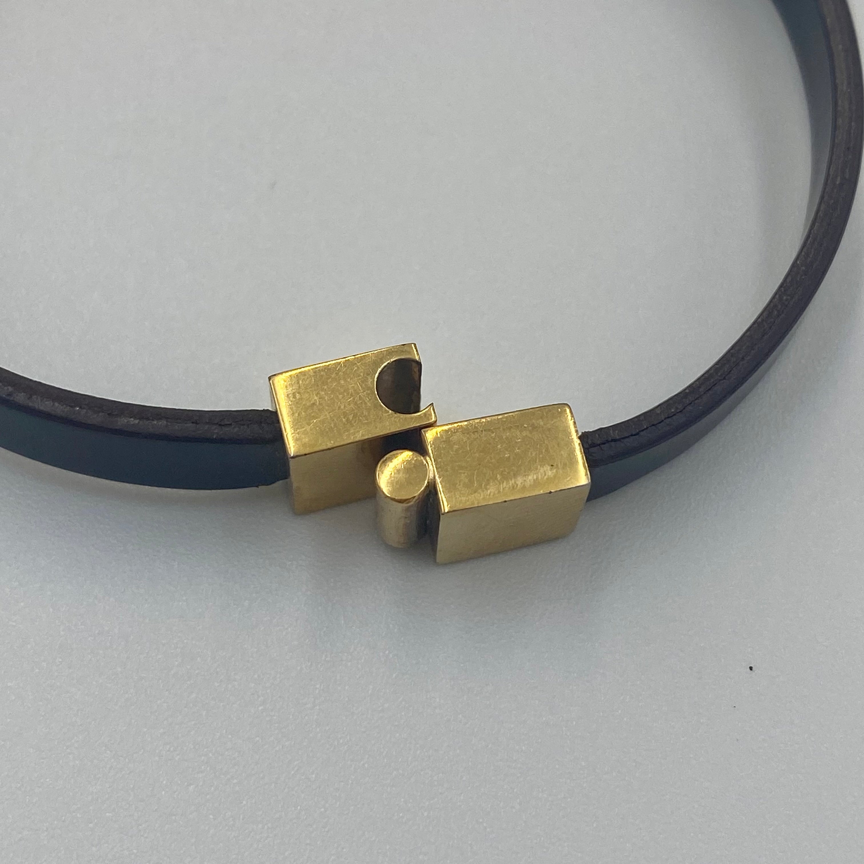 LOEWE ブレスレット ロゴ
