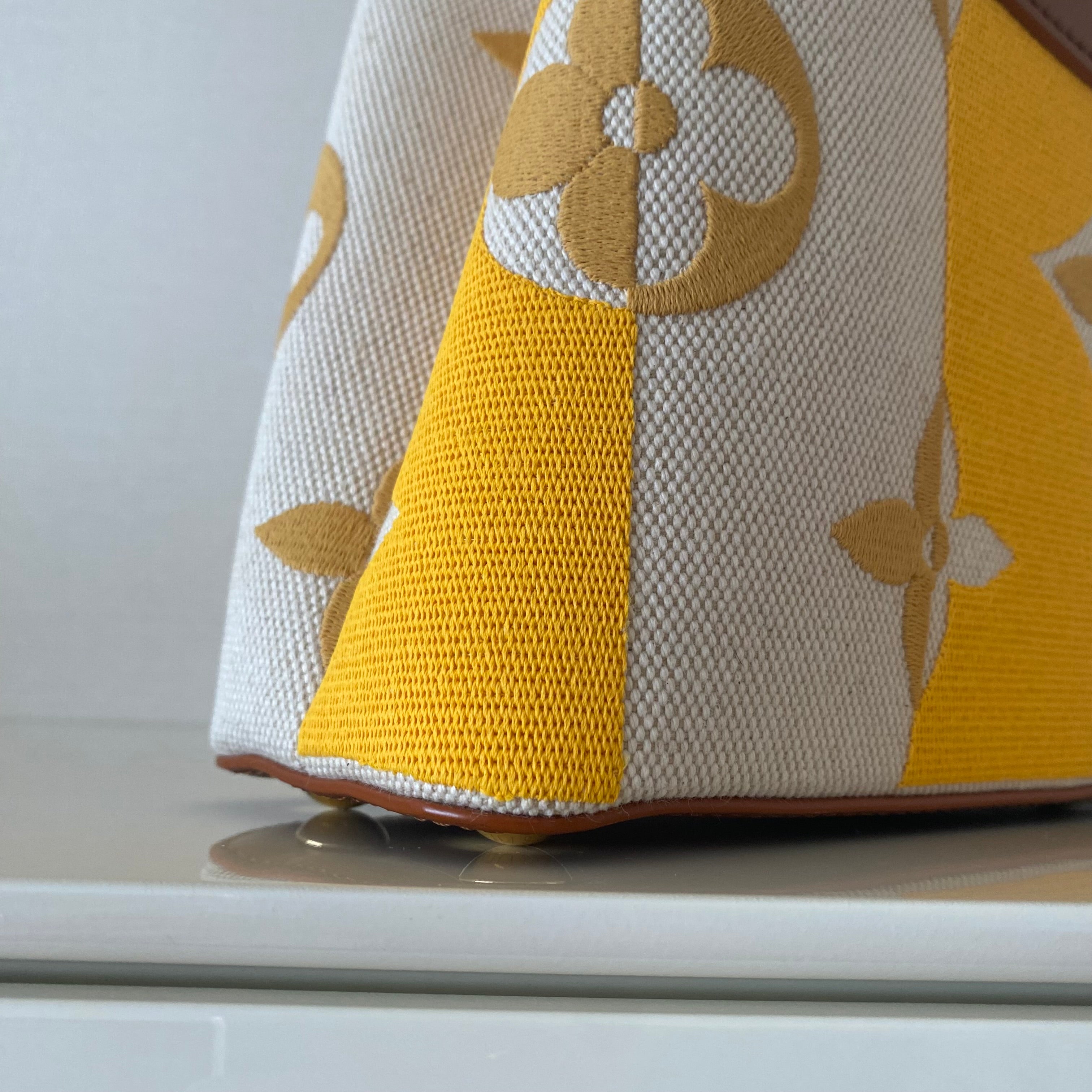 Louis Vuitton カプシーヌBB