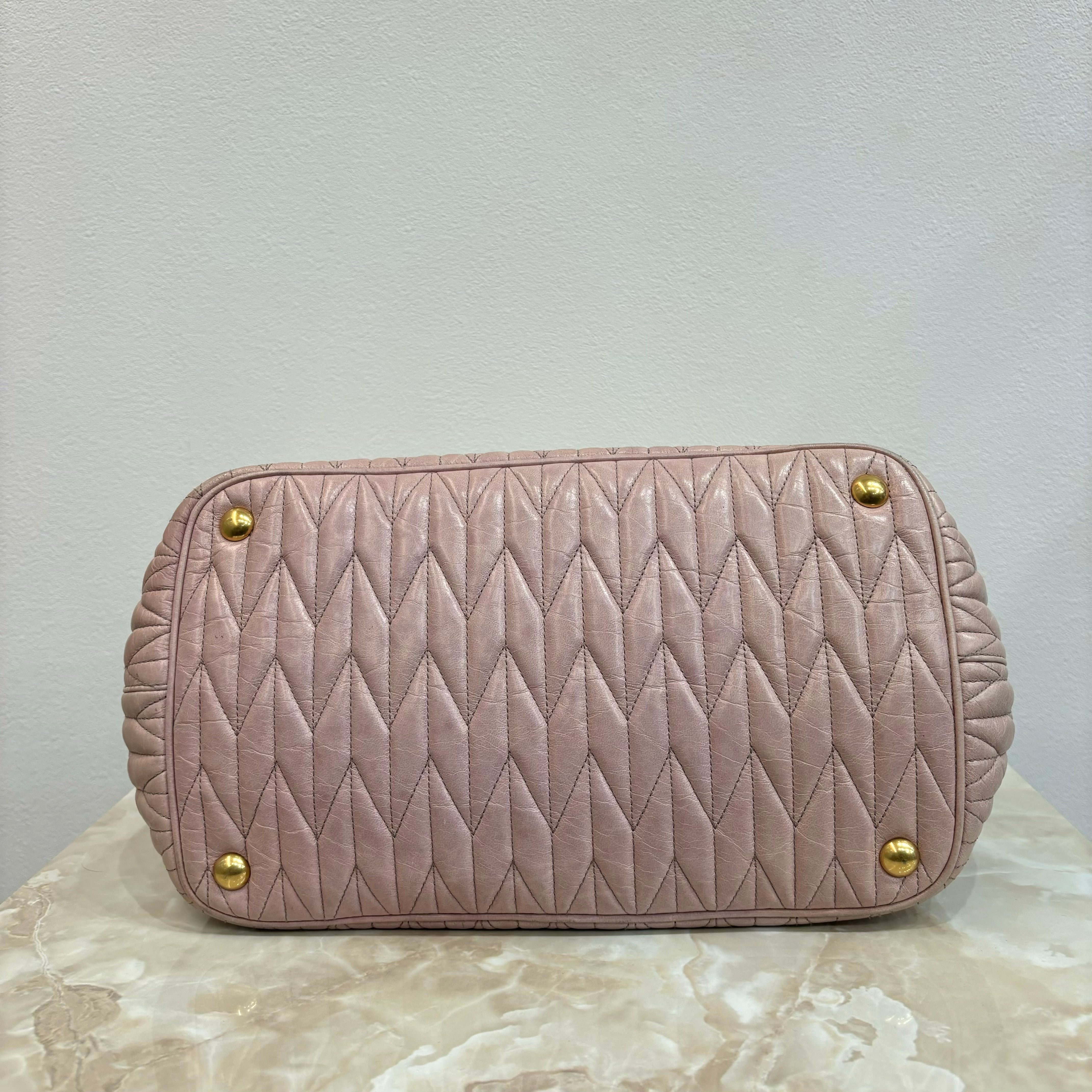 Miu Miu 2WAYバッグ