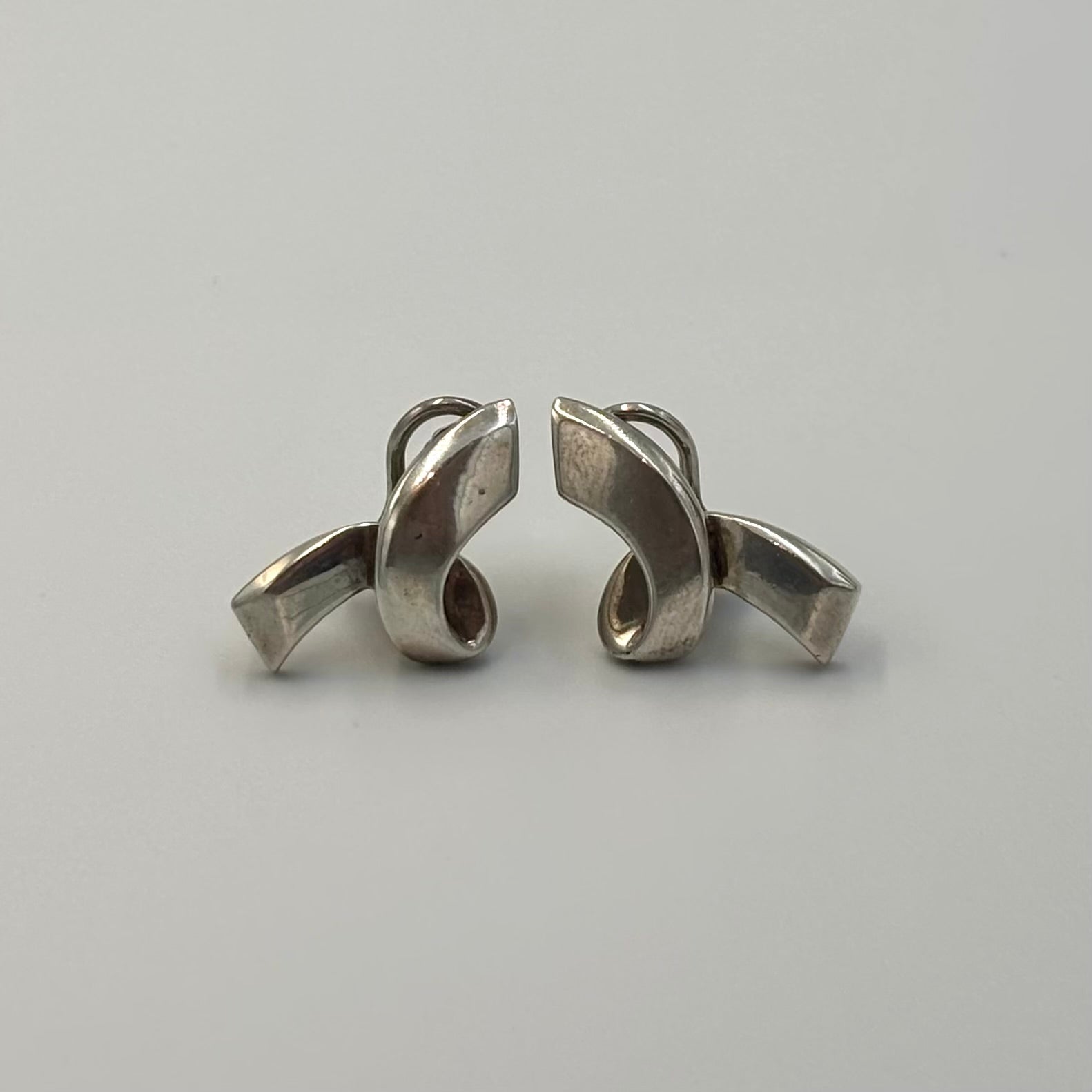 Tiffany&Co.ツイスト イヤリング