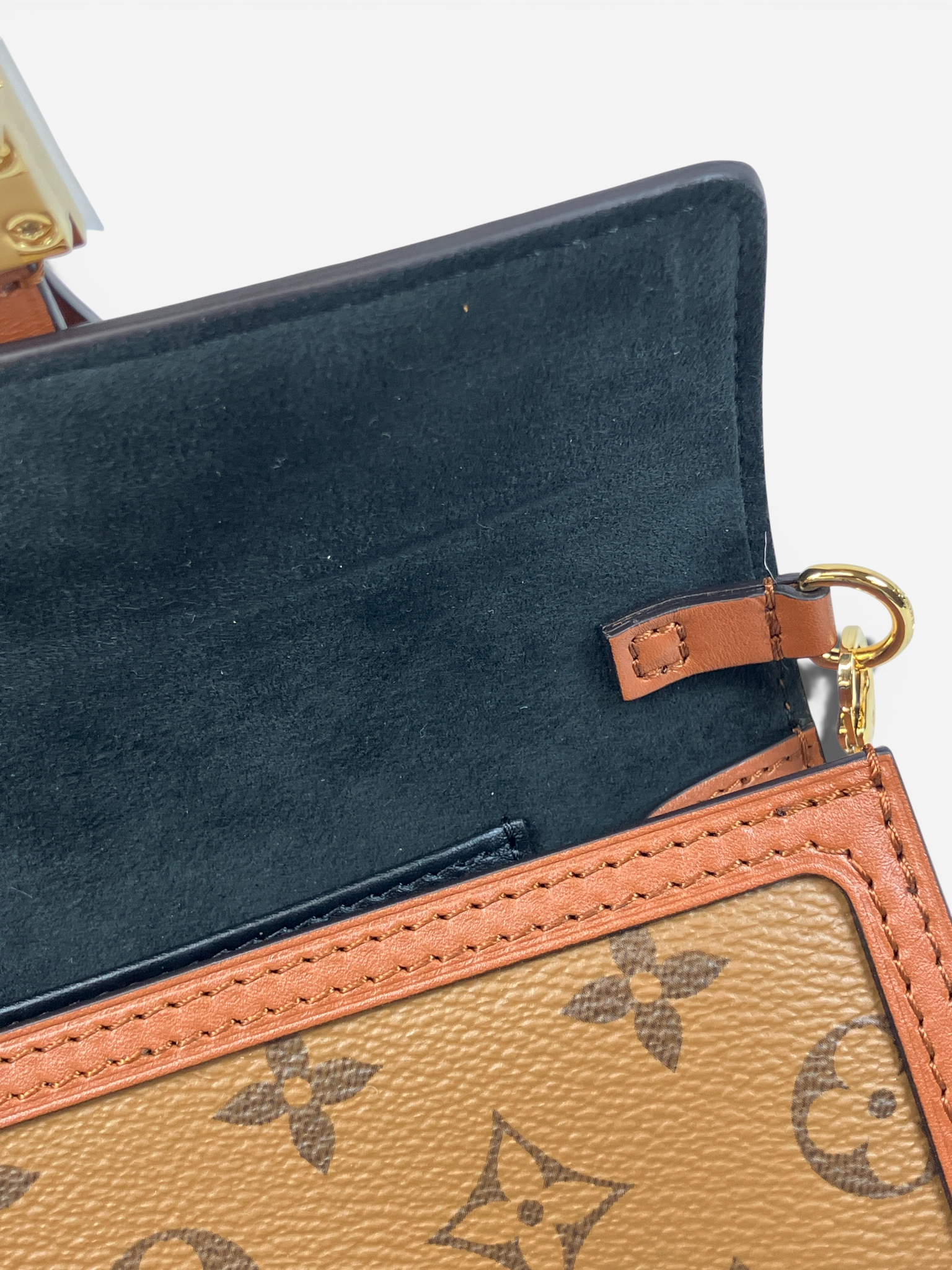 LOUIS VUITTON ポルトフォイユドーフィーヌ モノグラムリバース ショルダーバッグ M68746