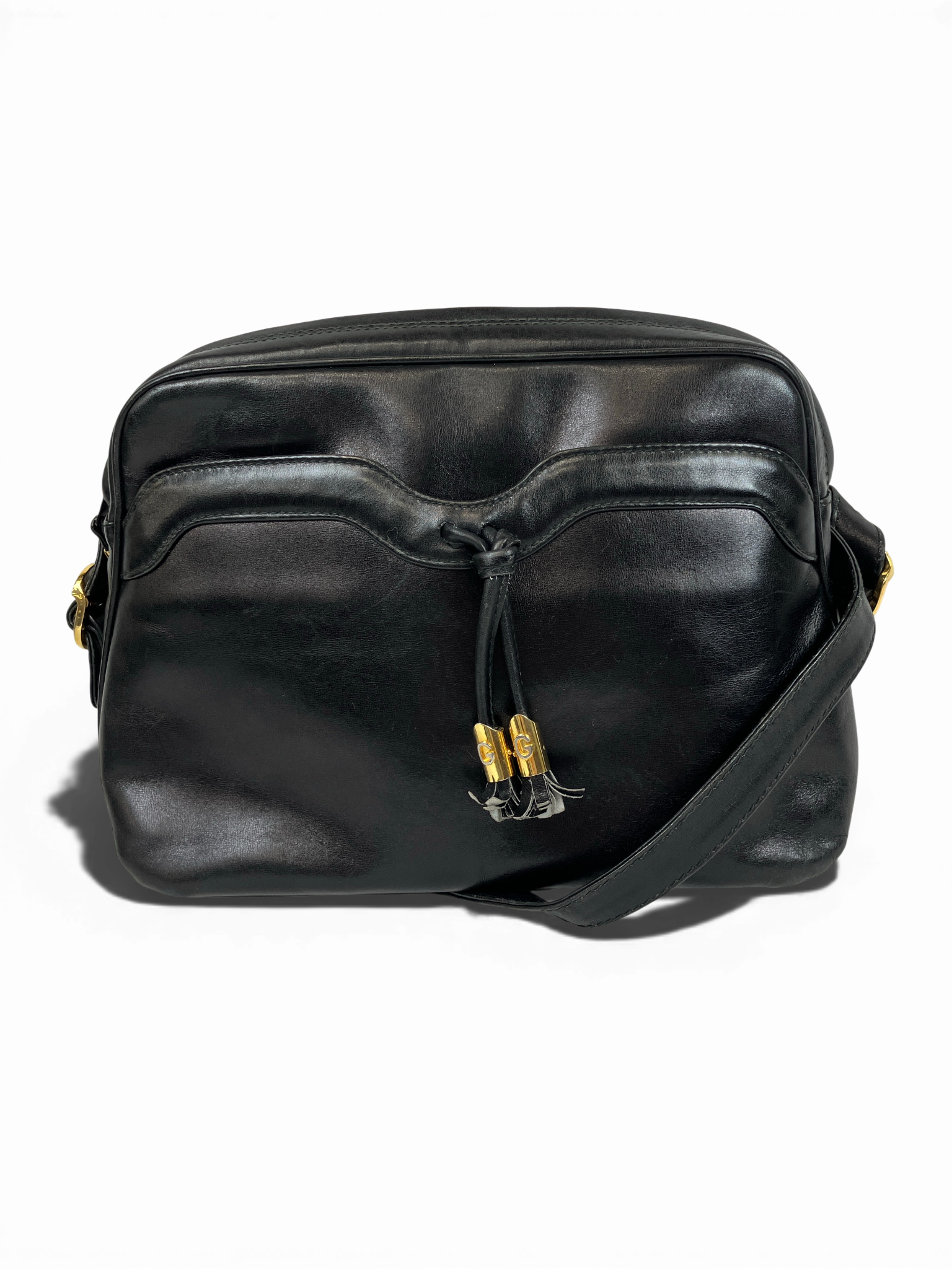 GUCCI グッチ オールドグッチ ヴィンテージ ショルダーバッグ ブラック OLD GUCCI オールドグッチ ショルダーバッグ ブラック タッセル