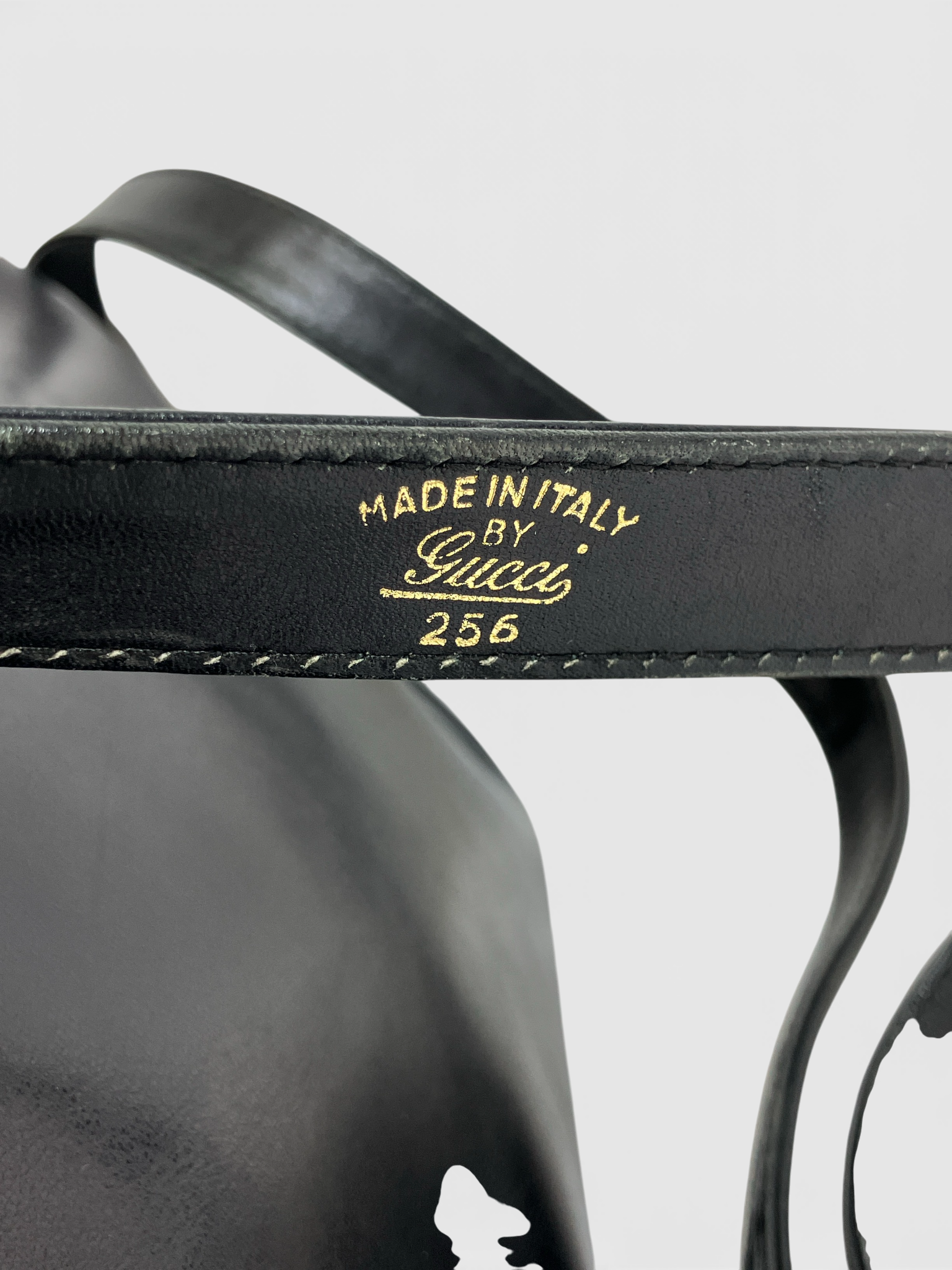 OLD GUCCI オールドグッチ ショルダーバッグ ブラック タッセル