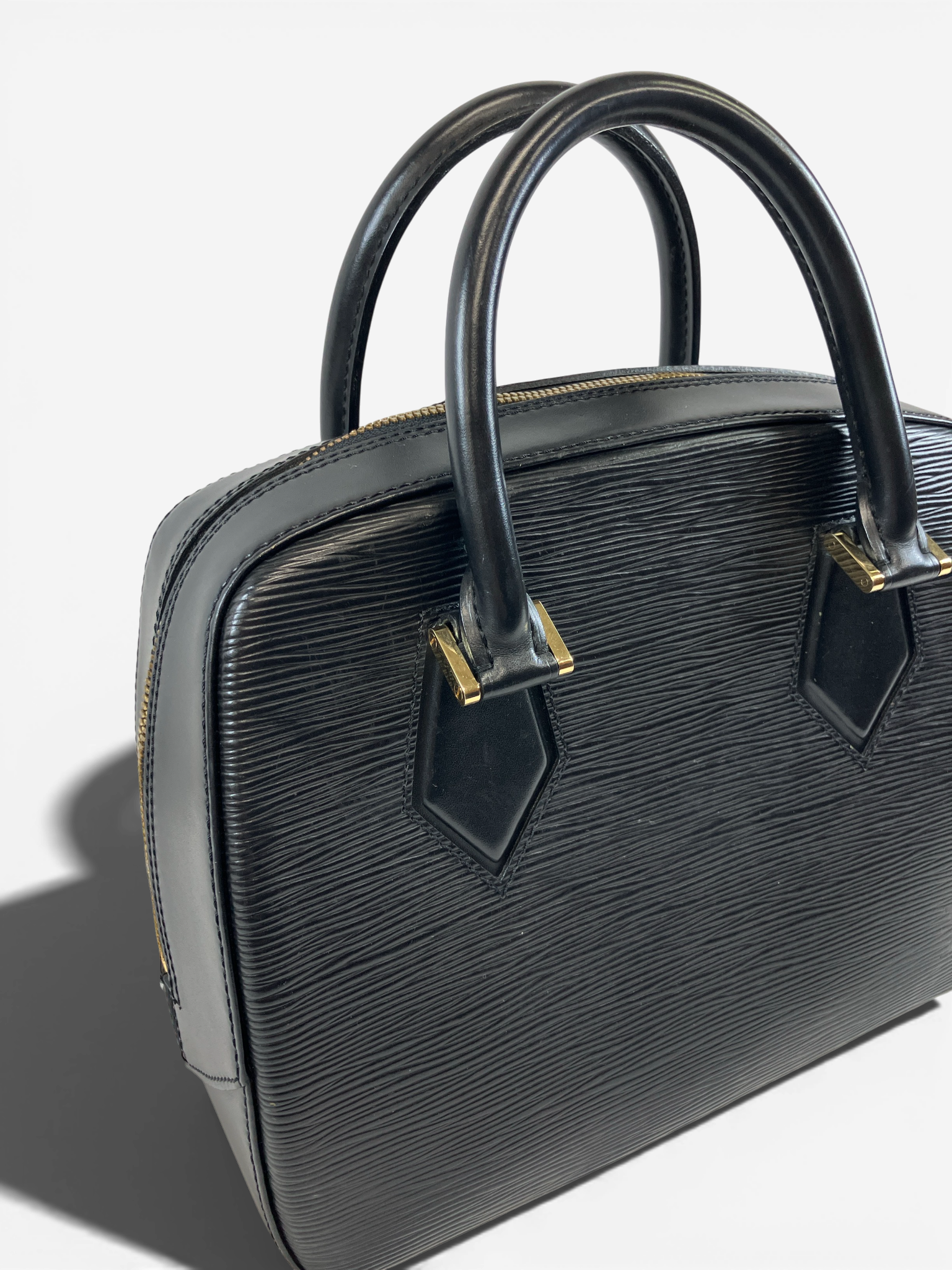 LOUIS VUITTON ルイヴィトン ハンドバッグ エピ M52042 サブロン ノワール ブラック