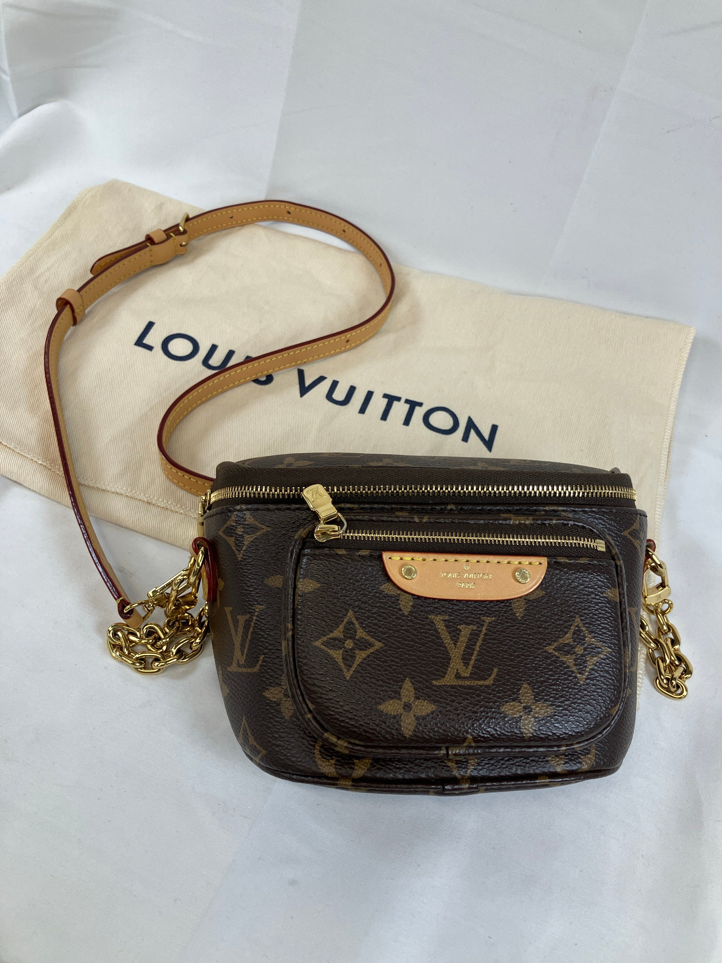 LOUIS VUITTON ミニ バムバッグ モノグラム ショルダーバッグ ブラウン M82335
