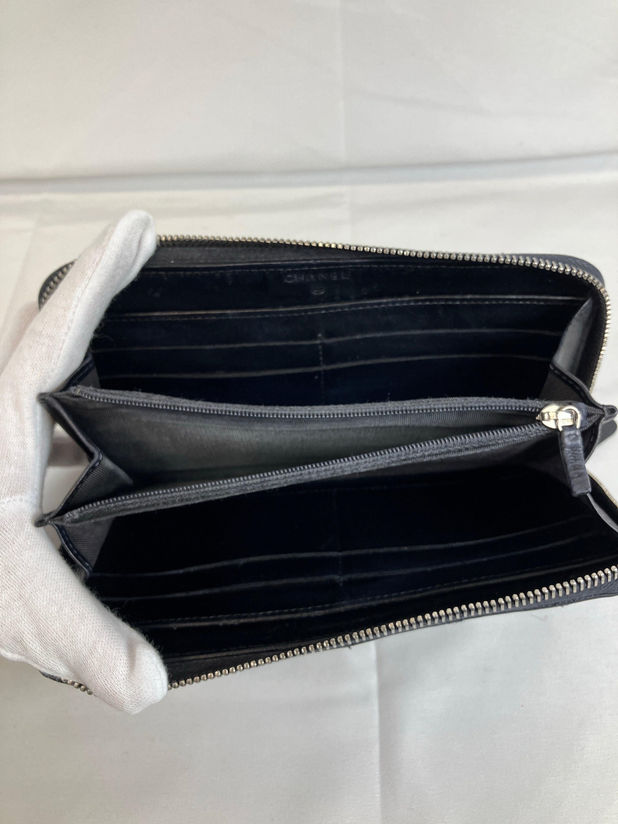 CHANEL シャネル 長財布 マトラッセ ココマーク ラムスキン ブラック ラウンドファスナー AP0242