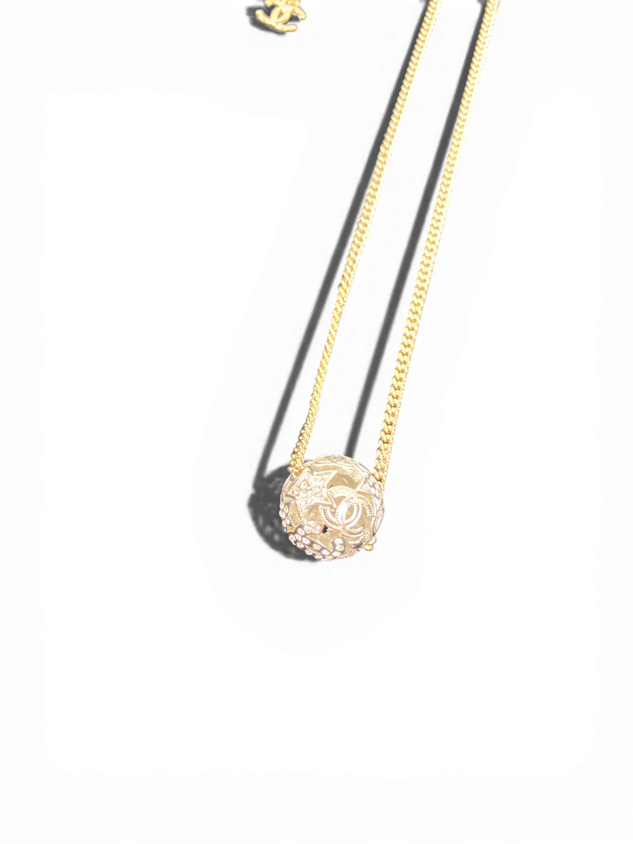 CHANEL シャネル ネックレス ココマーク シルバー ストラス ライン