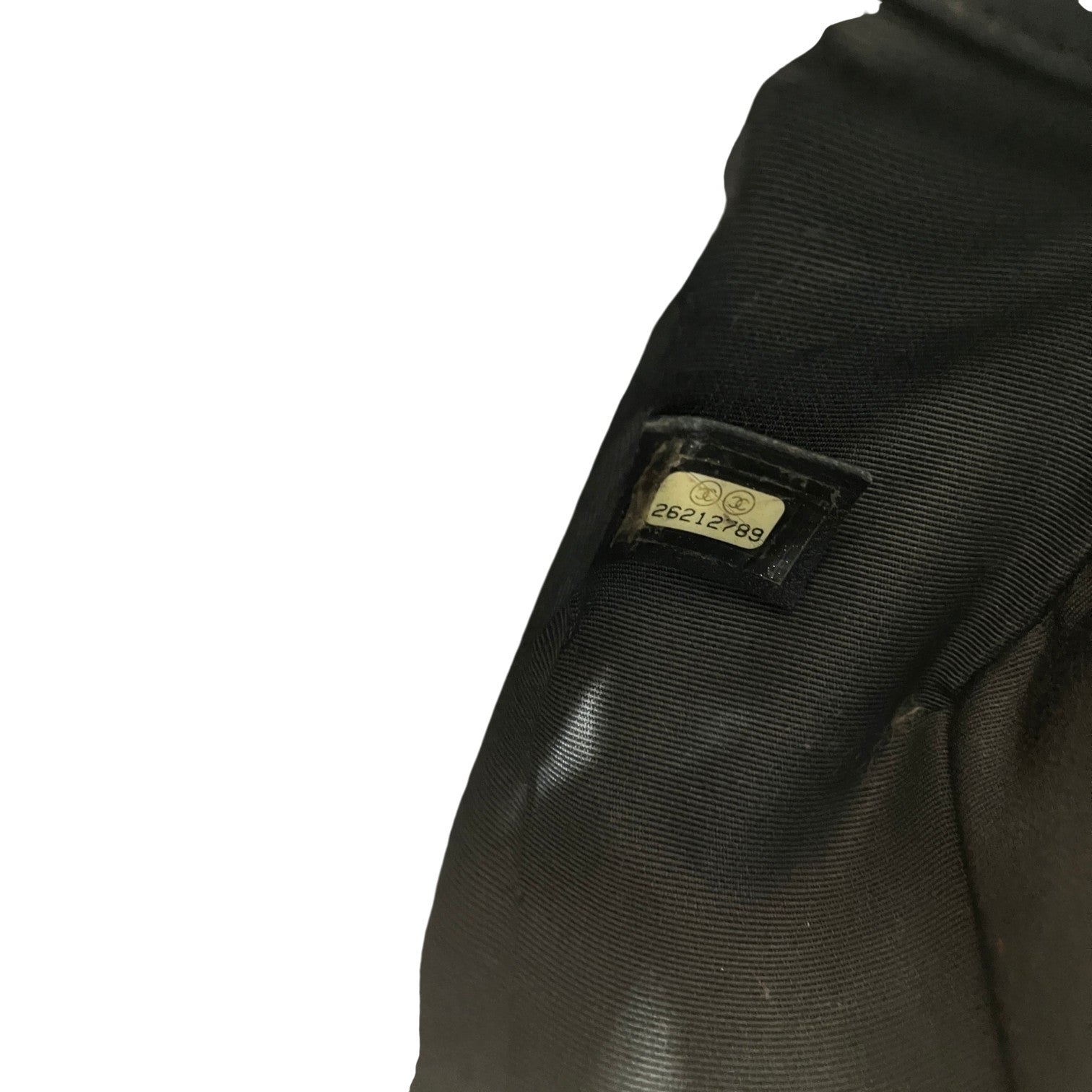 BOY CHANEL ボーイシャネル 20 キャビアスキン チェーンショルダーバッグ Vステッチ シェブロン カーフスキン レザー ブラック レディース メンズ