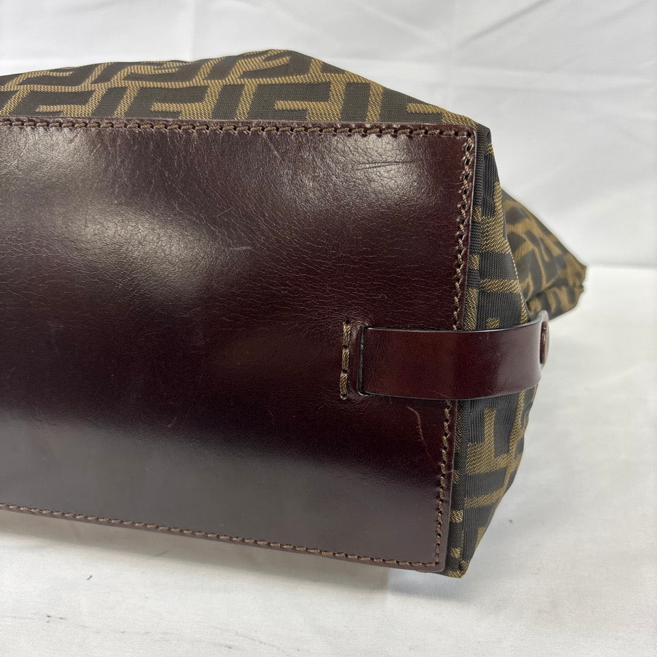 FENDI フェンディ ハンドバッグ トートバッグ ズッカ キャンバス レザー ブラウン