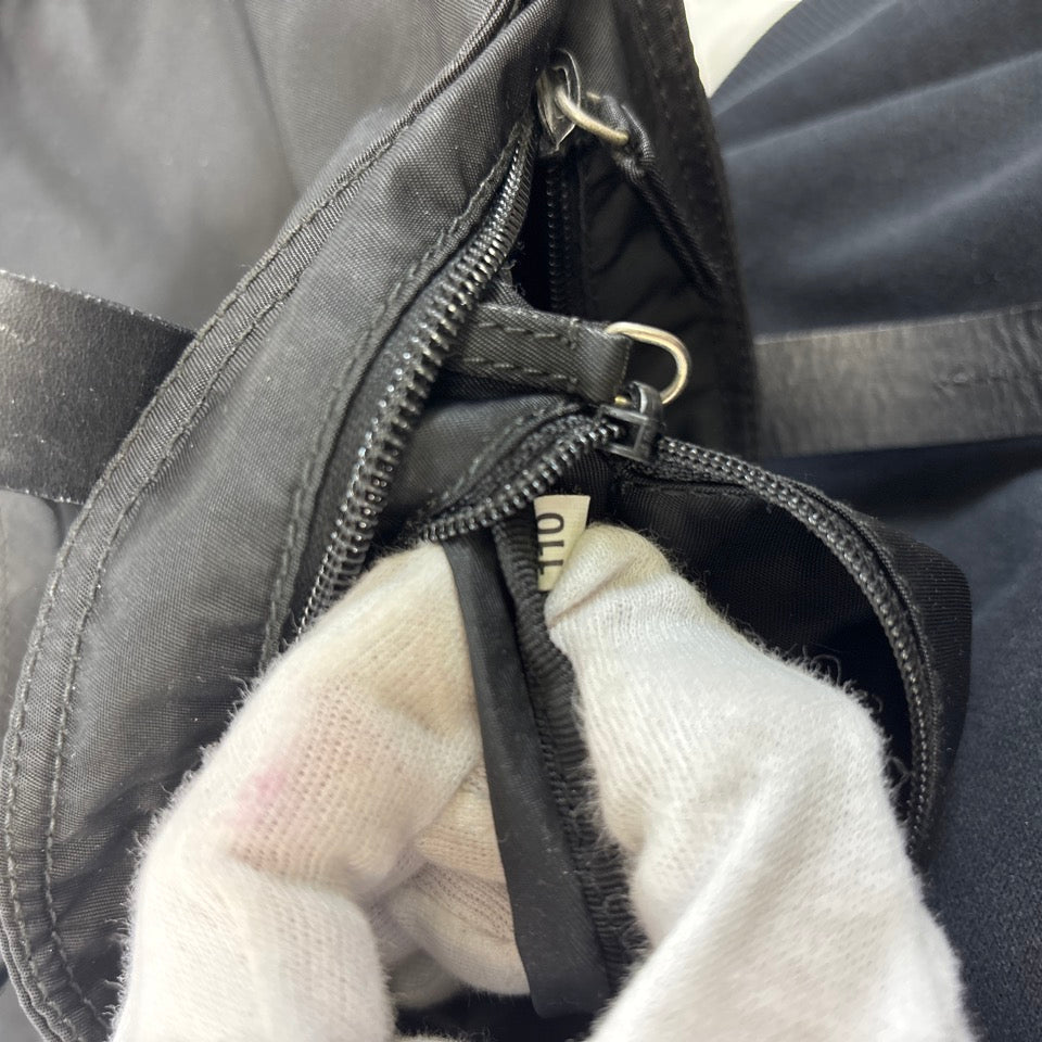 PRADA プラダ テスート ハンドバッグ 三角ロゴ ナイロン