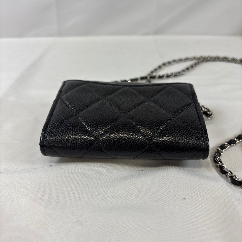 CHANEL チェーンウォレット カードケース マトラッセ キャビアスキン ココマーク ブラック
