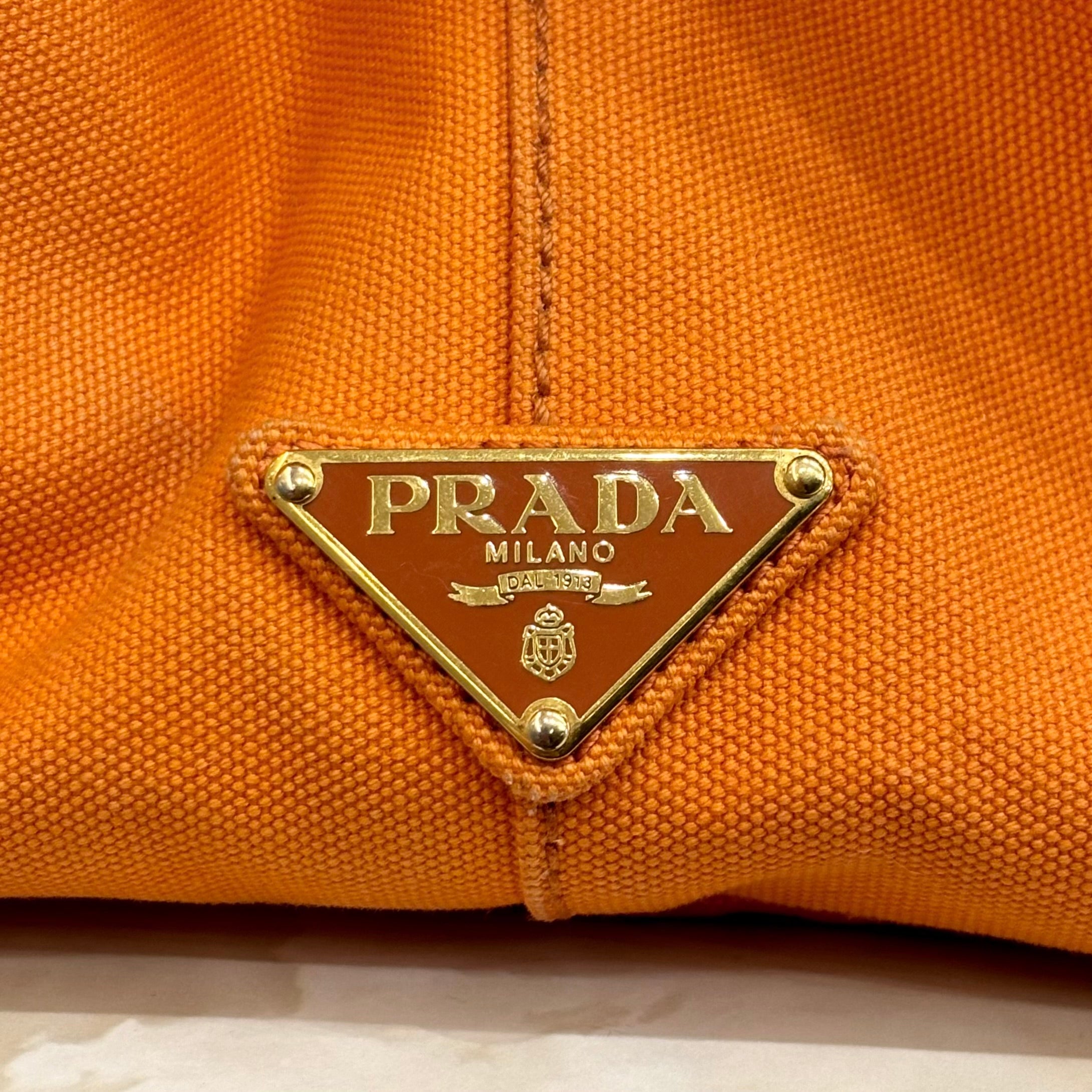 PRADA カナパ トートバッグ