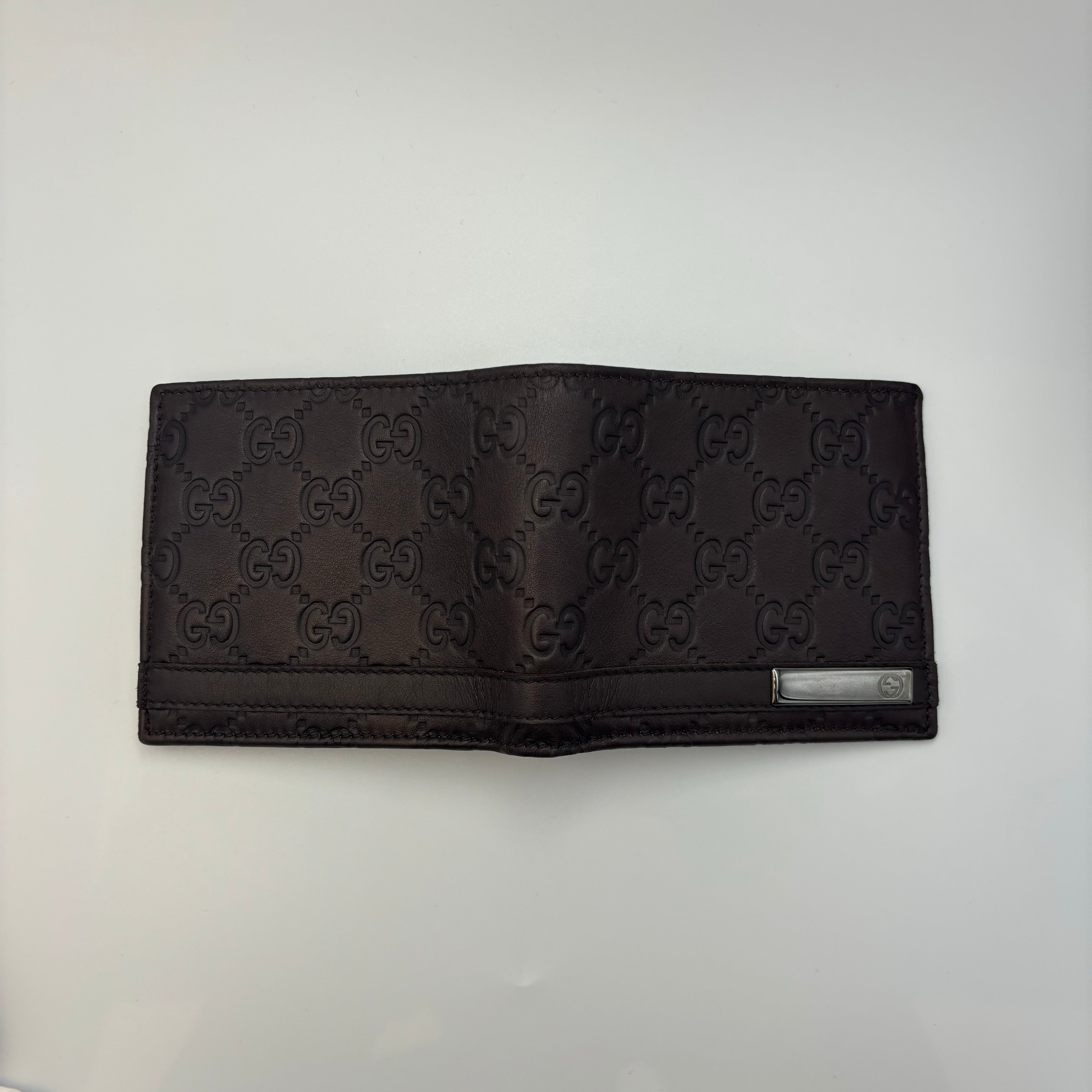 GUCCI 二つ折り財布