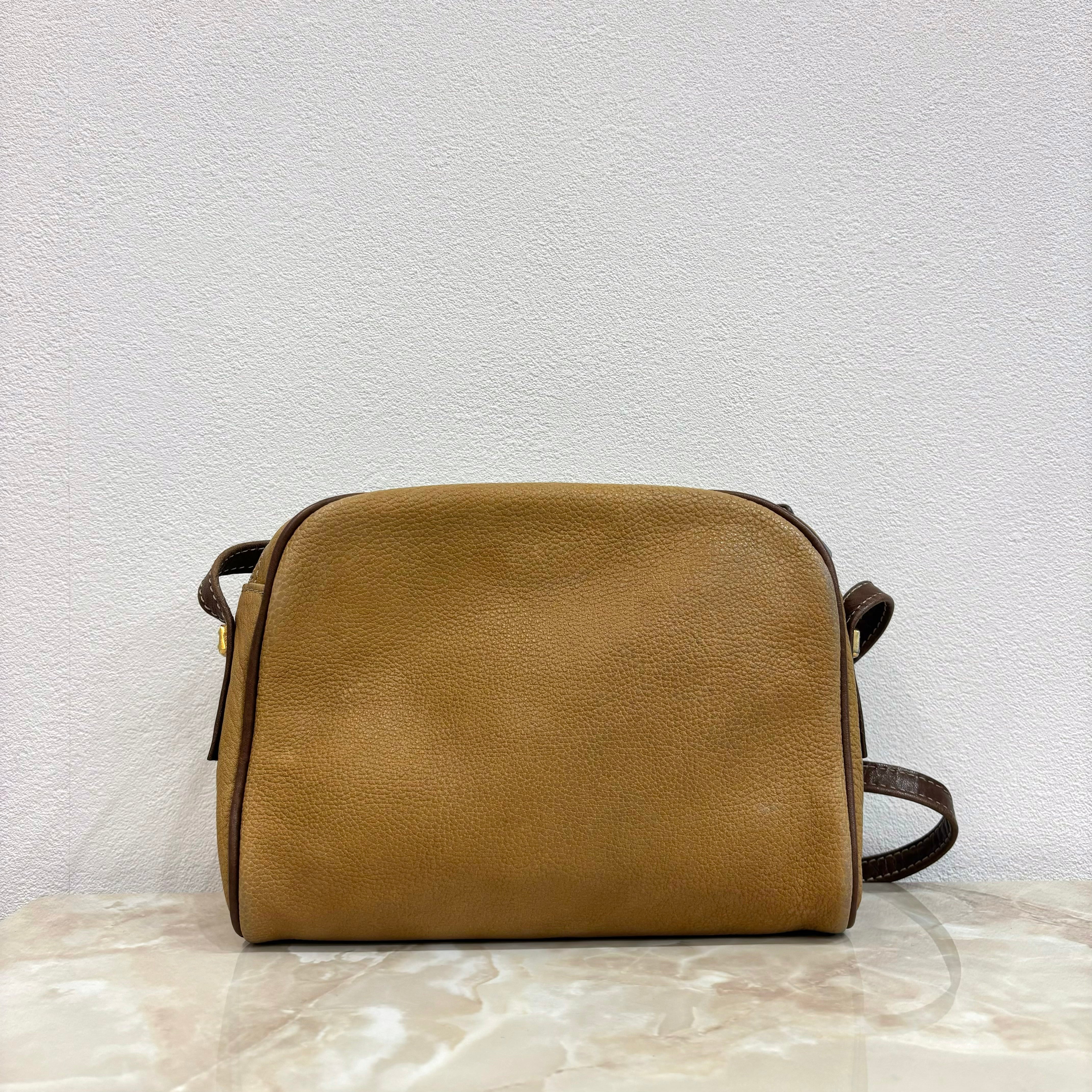 LOEWE ショルダーバッグ