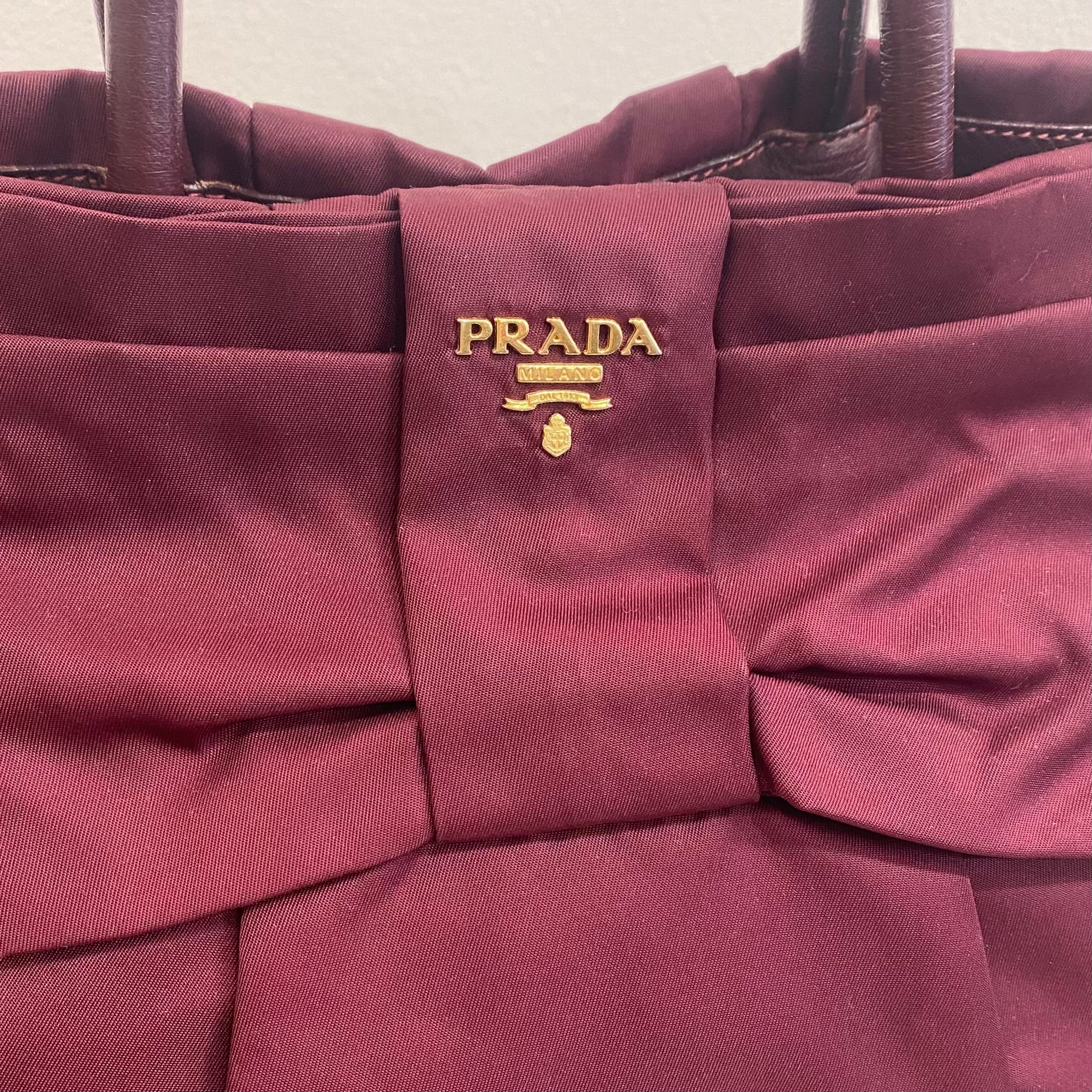 PRADA ハンドバッグ