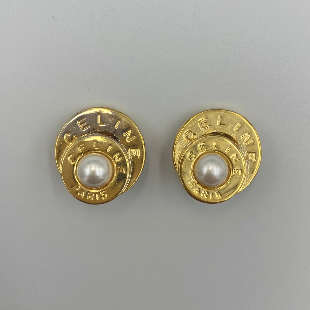 A1FDEC69-9416-4A43-8FBD- 