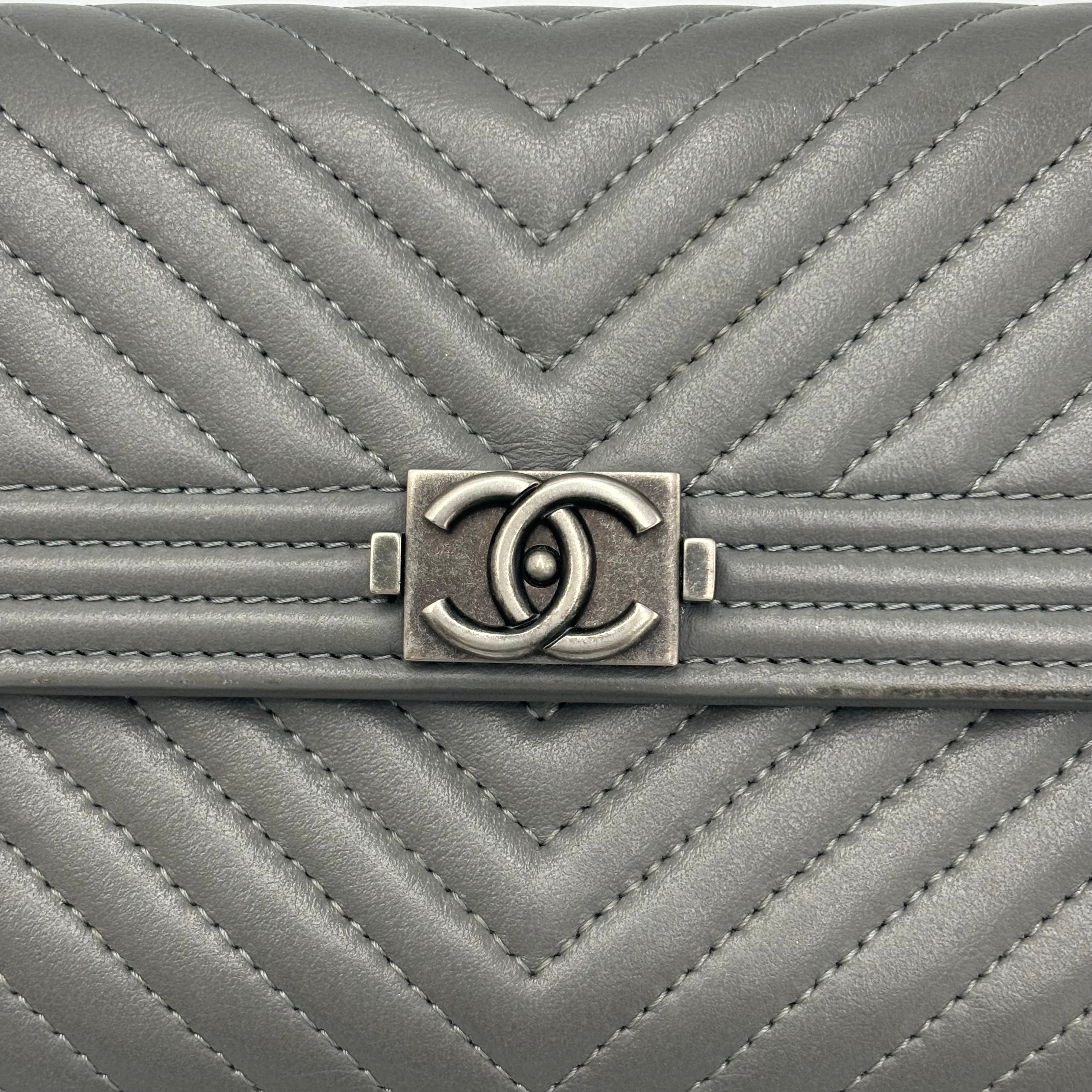 CHANEL 長財布