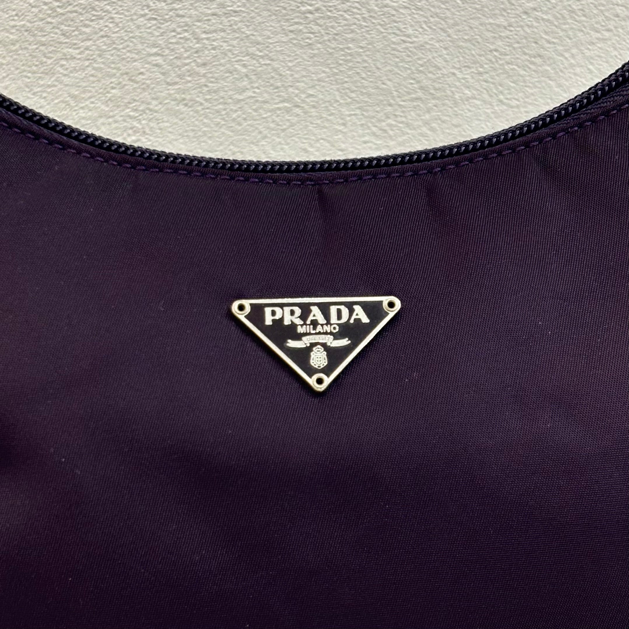 PRADA ハンドバッグ