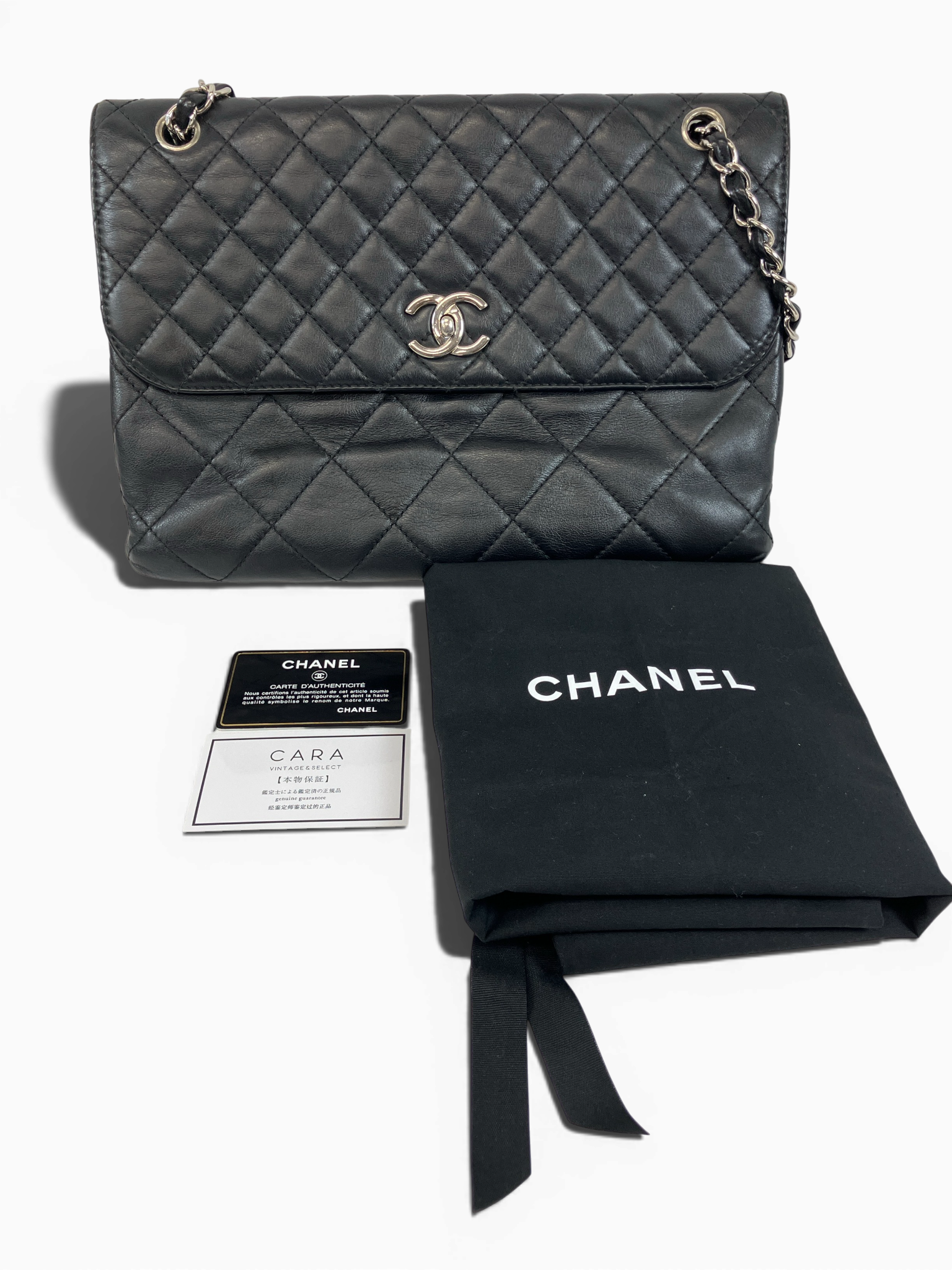 CHANEL　チェーンショルダー　デカマトラッセ　ラムスキン　