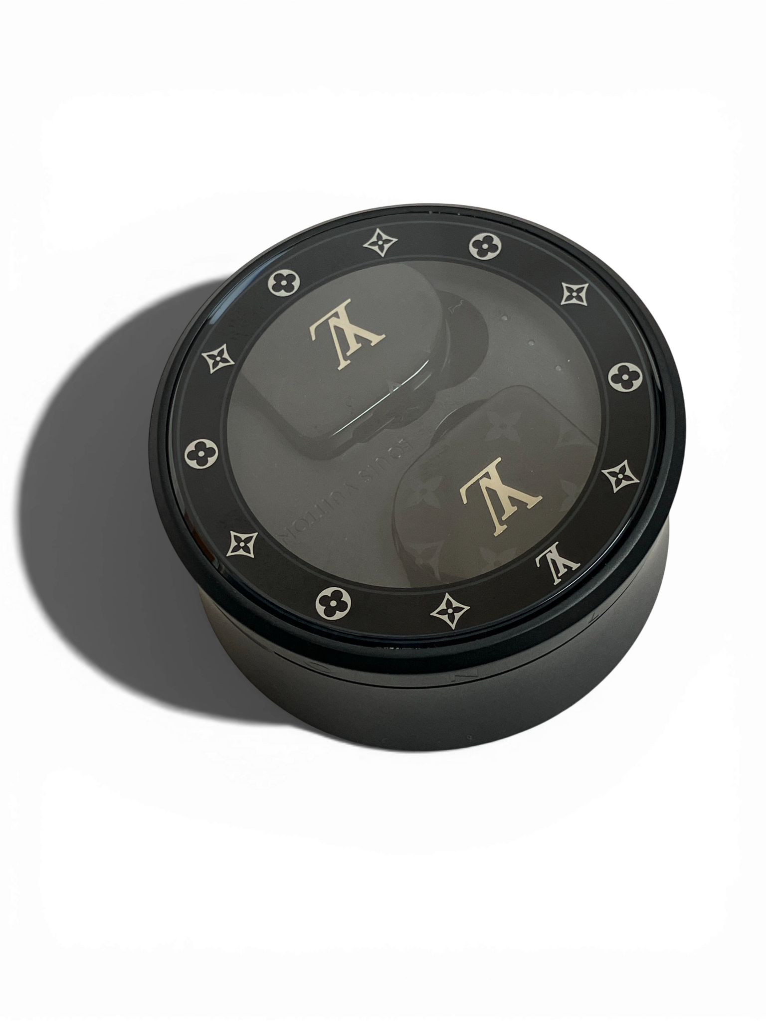 LOUIS VUITTON ルイヴィトン ホライゾン ブラック モノグラム イヤホン