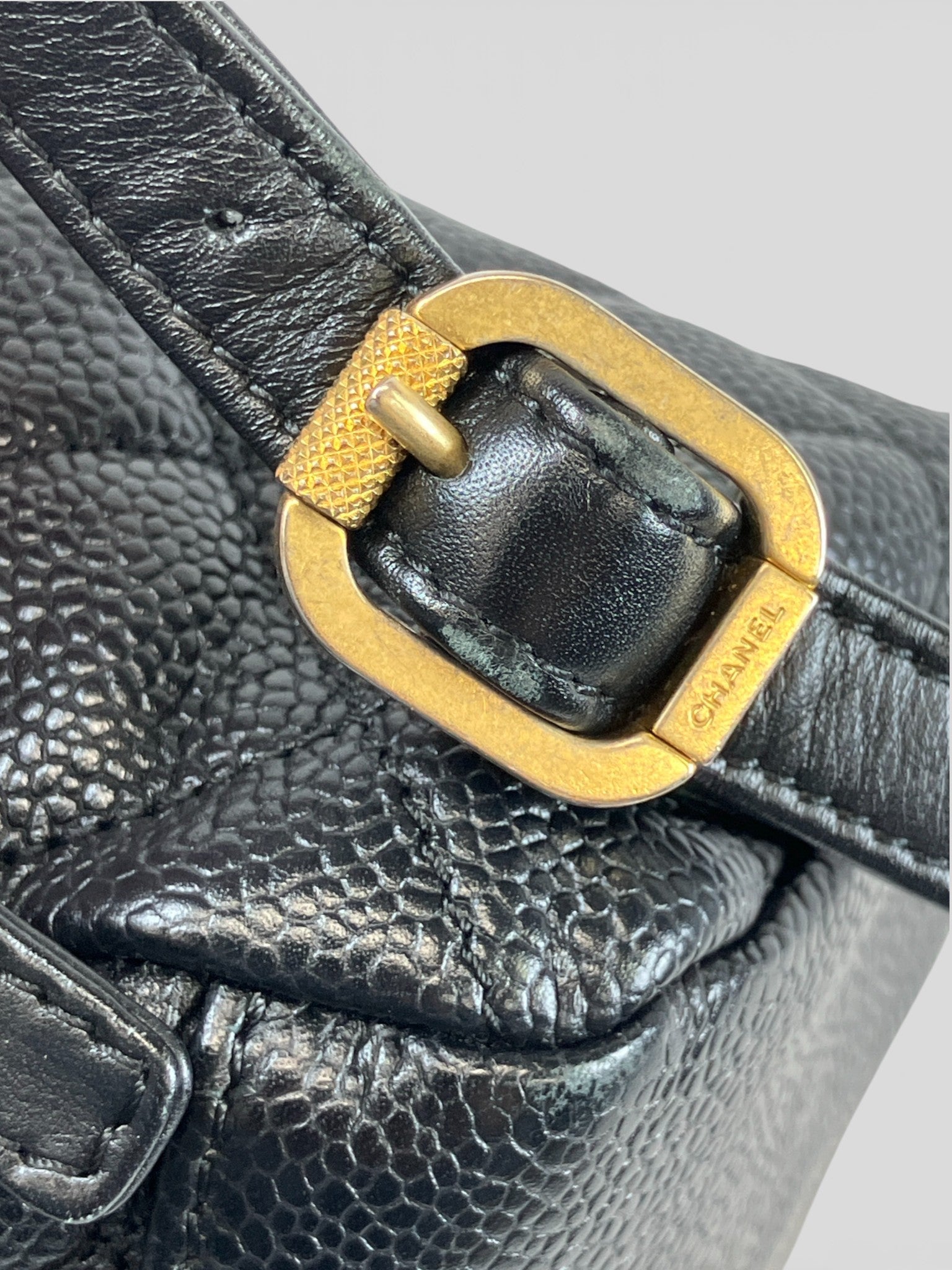 CHANEL　リュックサック　バックパック　CCフィリグリー　キャビアスキン　ココマーク　マトラッセ