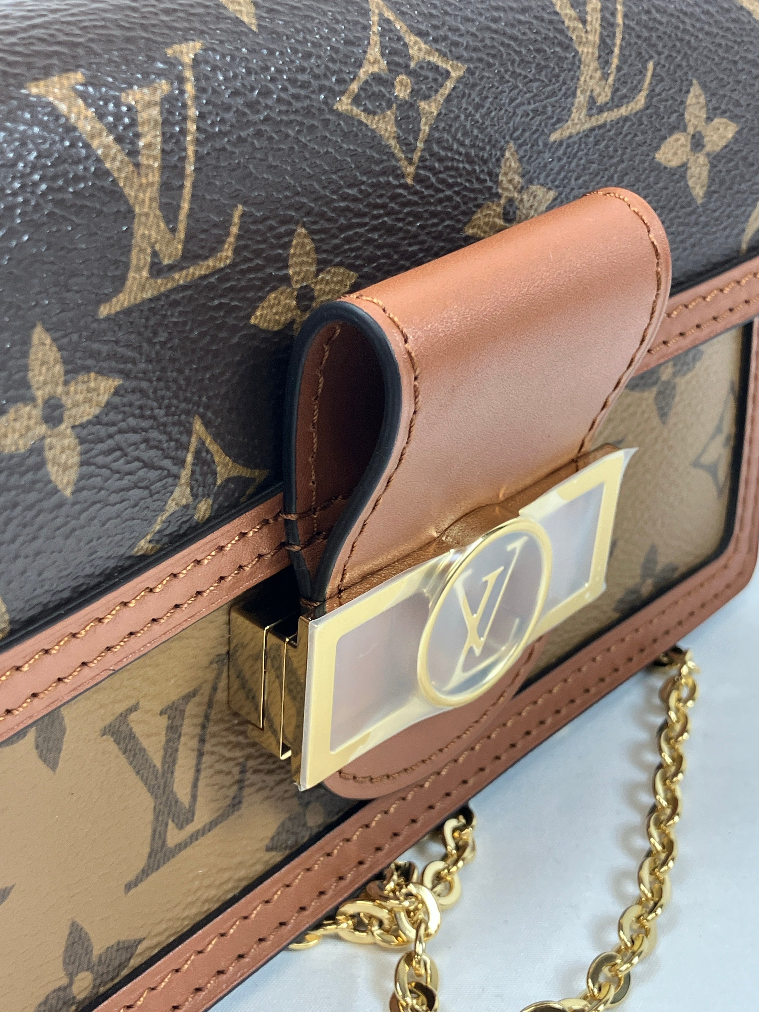 LOUIS VUITTON ポルトフォイユドーフィーヌ モノグラムリバース ショルダーバッグ M68746