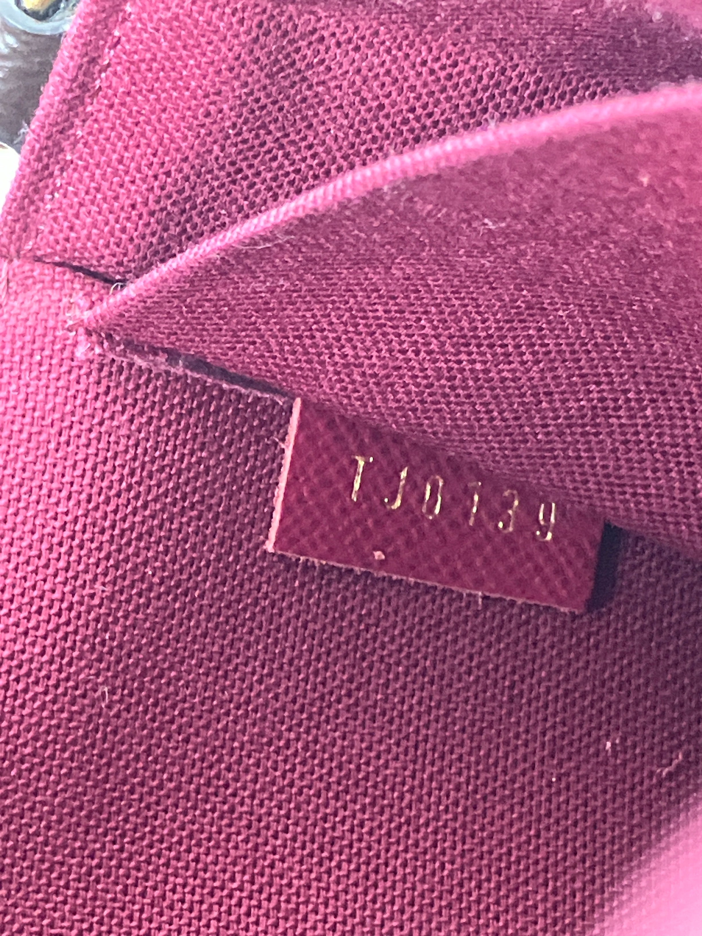 LOUIS VUITTON ポシェットフェリシー チェーンショルダーバッグ モノグラム M61276
