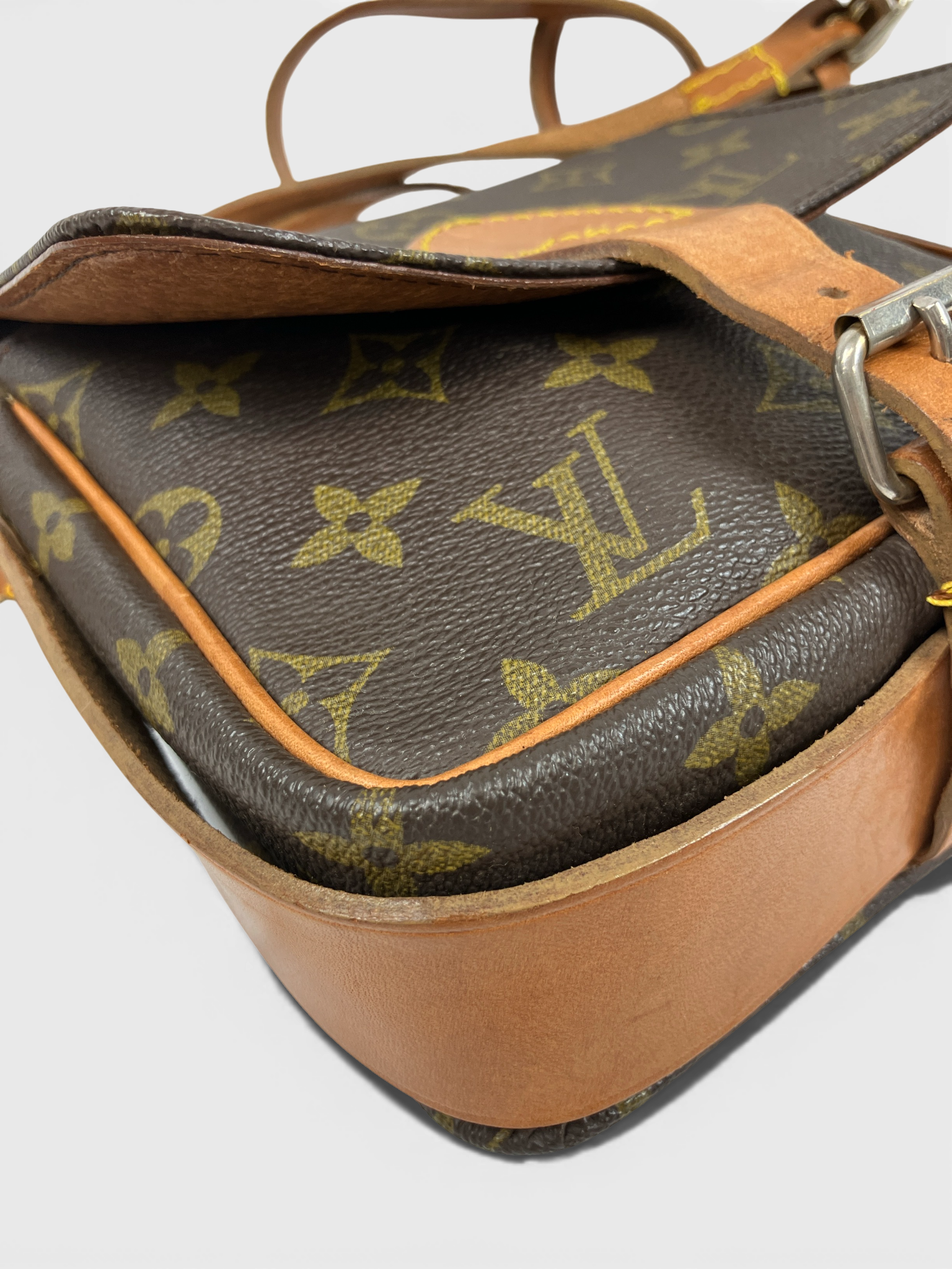 LOUIS VUITTON　ルイヴィトン　カルトシエールPM　モノグラム　ショルダーバッグ　M51254