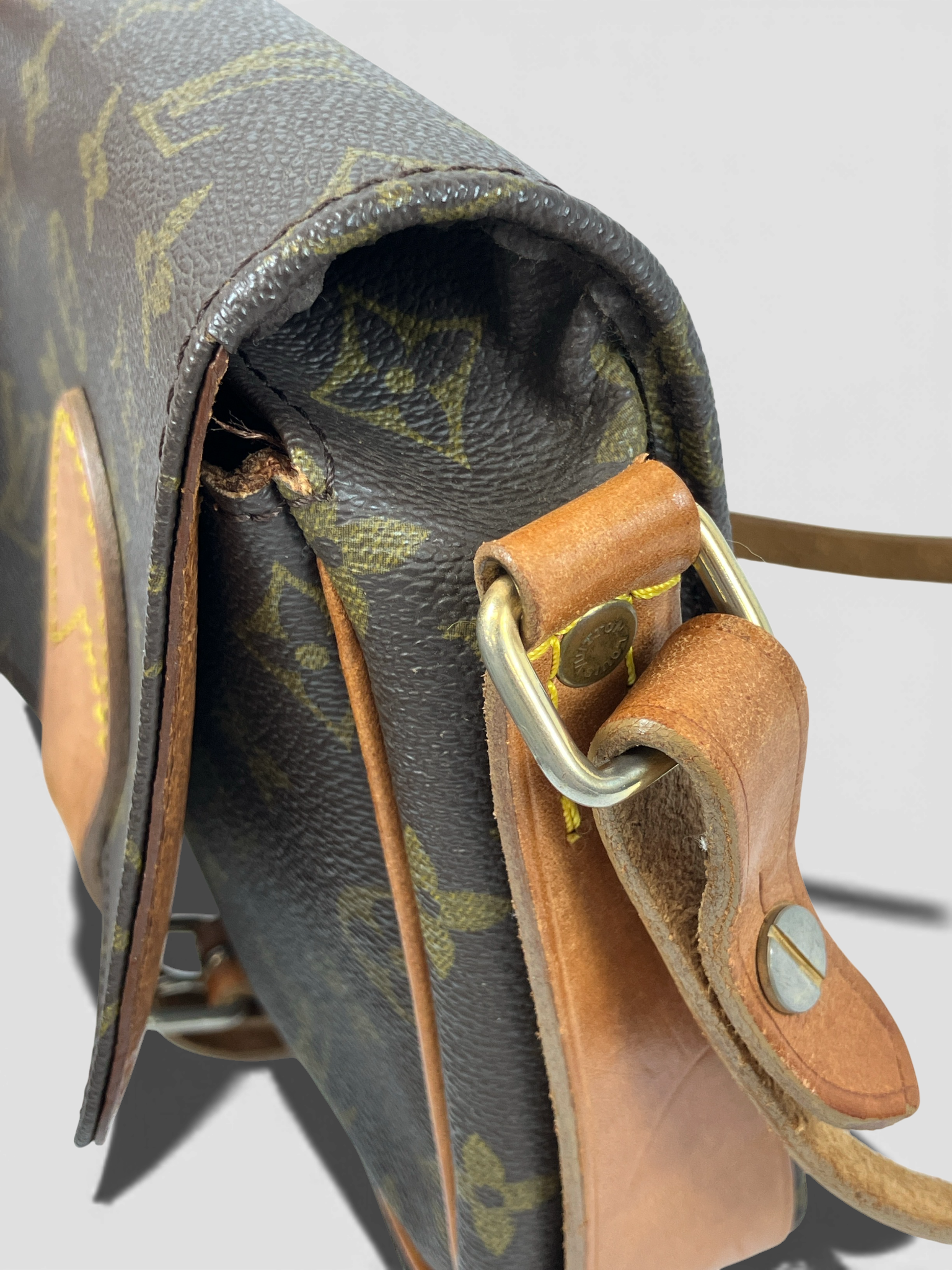 LOUIS VUITTON　ルイヴィトン　カルトシエールPM　モノグラム　ショルダーバッグ　M51254