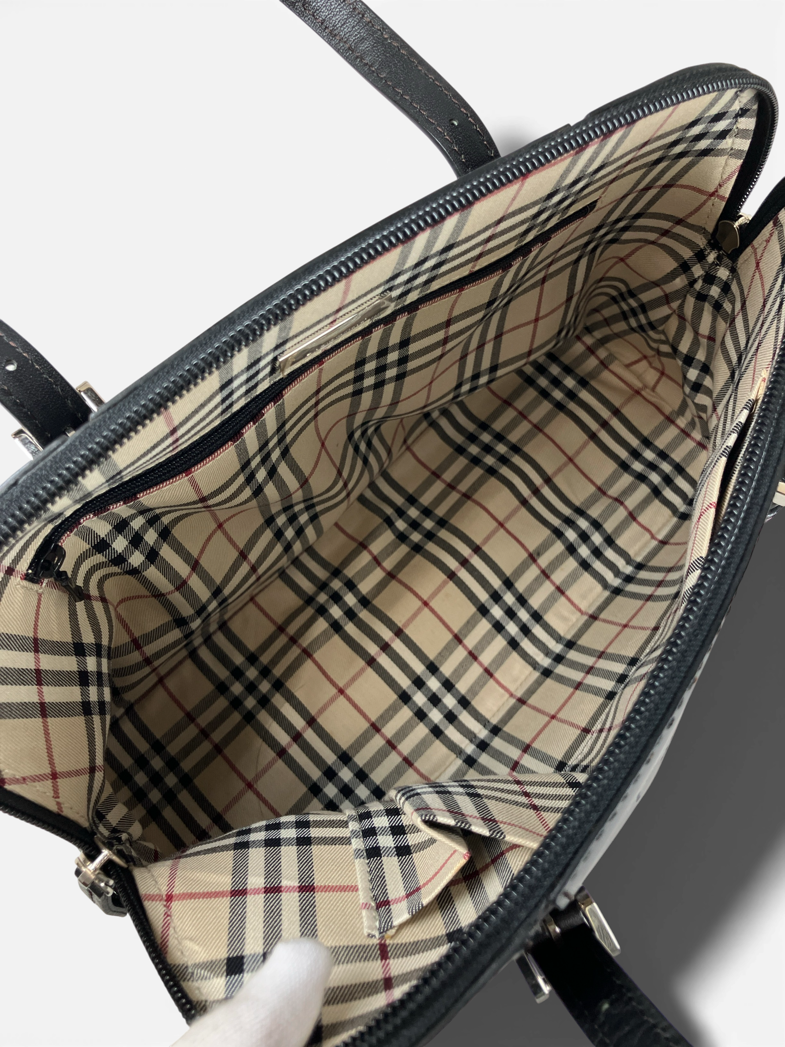 BURBERRY　バーバリー　ハンドバッグ　ノバチェック　ブラック　
